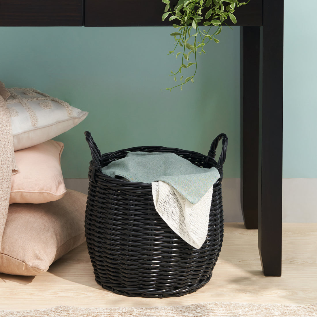 Lucius Round Resin Woven Wicker Basket With Handles 13" X 13" X 13" Black For Clothes, Towels, Toys, Magazines Storage And Home Decoration Black Wicker Wicker