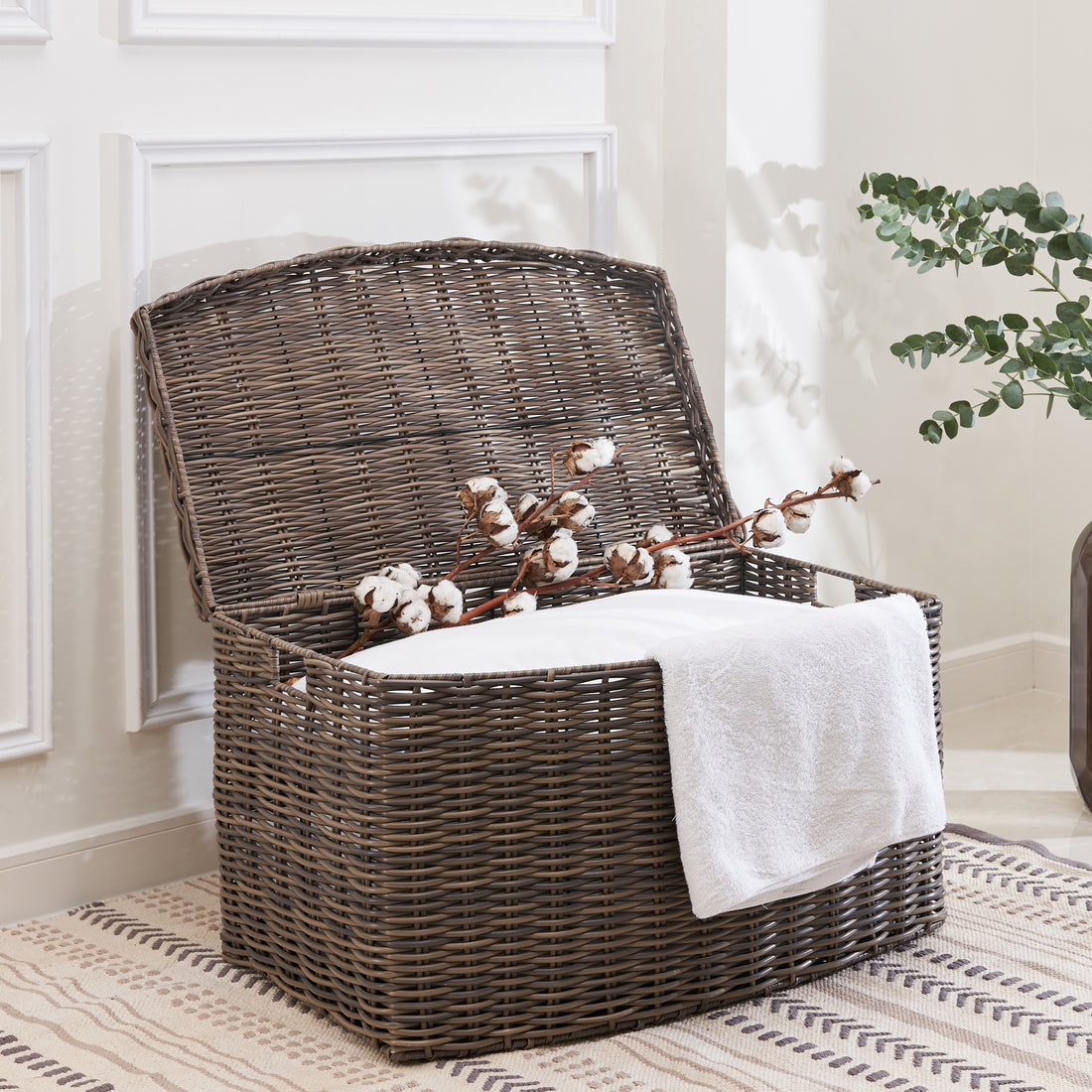 Joseph Rectangular Curve Resin Woven Wicker Trunk With Handles 24" X 14" X 15" Chocolate Brown For Clothes, Towels, Toys, Magazine Storage And Home Decoration Walnut Brown Wicker Wicker