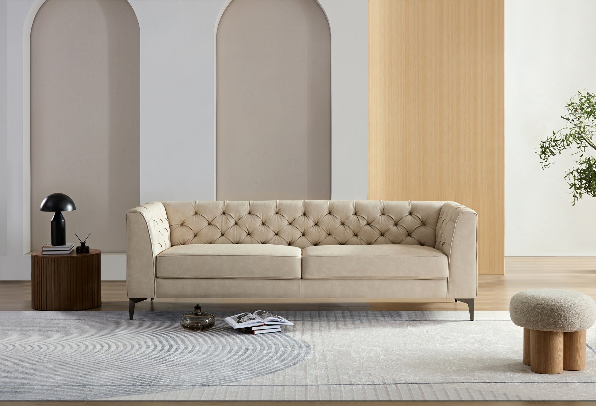 Wks5G Elegant Beige Leather Main Color, The Sofa Presents A Calm And Elegant Appearance Gray Leather 3 Seat