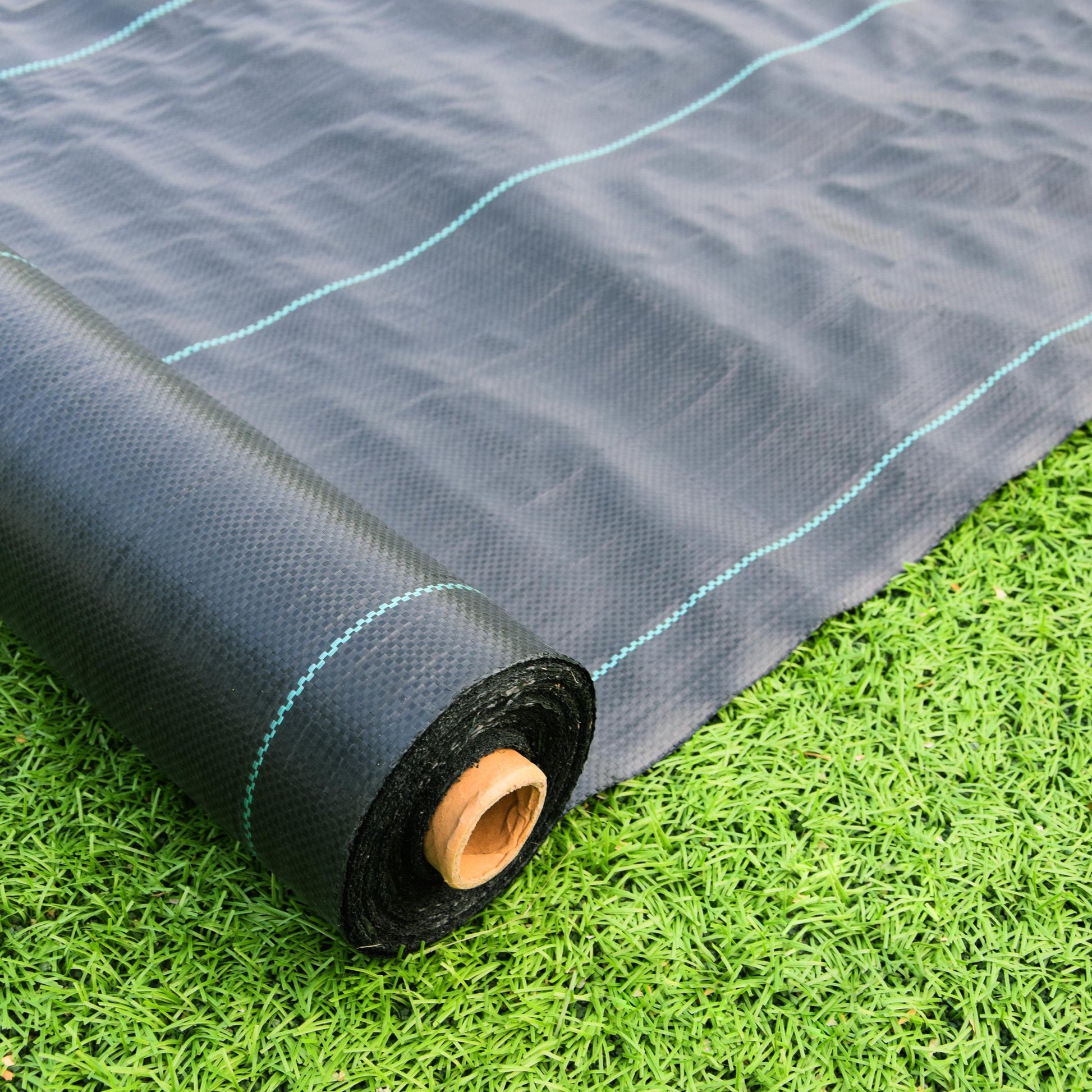 3.5Oz Weed Barrier Landscape Fabric 4Ft X 300Ft, Dual Layer Heavy Duty Landscape Fabric For Garden, Greenhouse, Pathway, Orchard Weed Control, Easy To Set Up Black Polypropylene