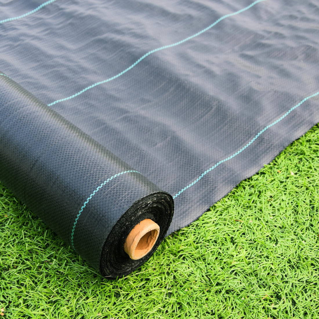 3.5Oz Weed Barrier Landscape Fabric 3Ft X 300Ft, Dual Layer Heavy Duty Landscape Fabric For Garden, Greenhouse, Pathway, Orchard Weed Control, Easy To Set Up Black Polypropylene