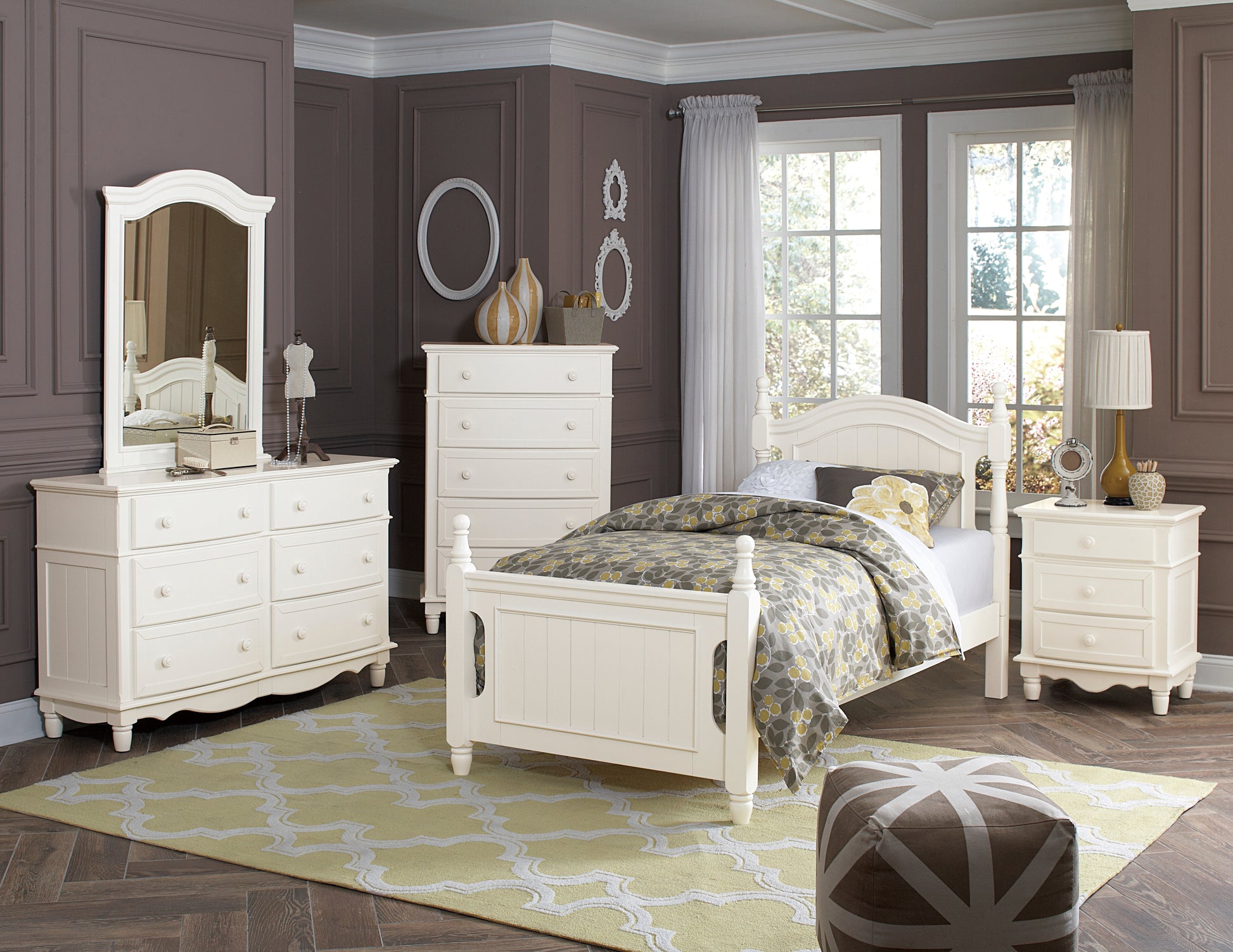 Classic Traditional White Finish 6 Drawers Dresser 1Pc Decorative Accents Wooden Bedroom Furniture Turned Feet White Bedroom Classic,Traditional Wood