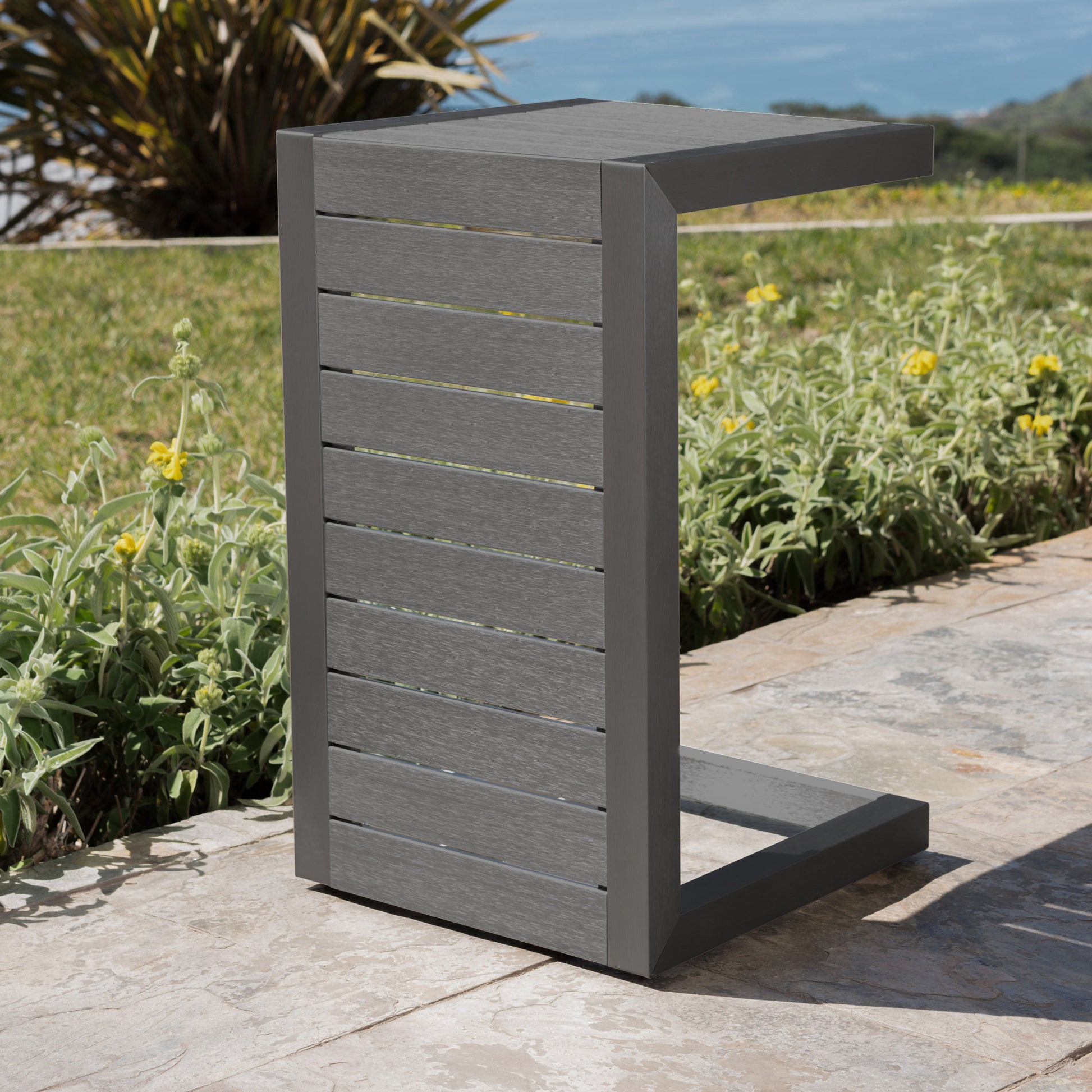 Cape Coral Alu C Shaped Table Grey Grey Aluminium