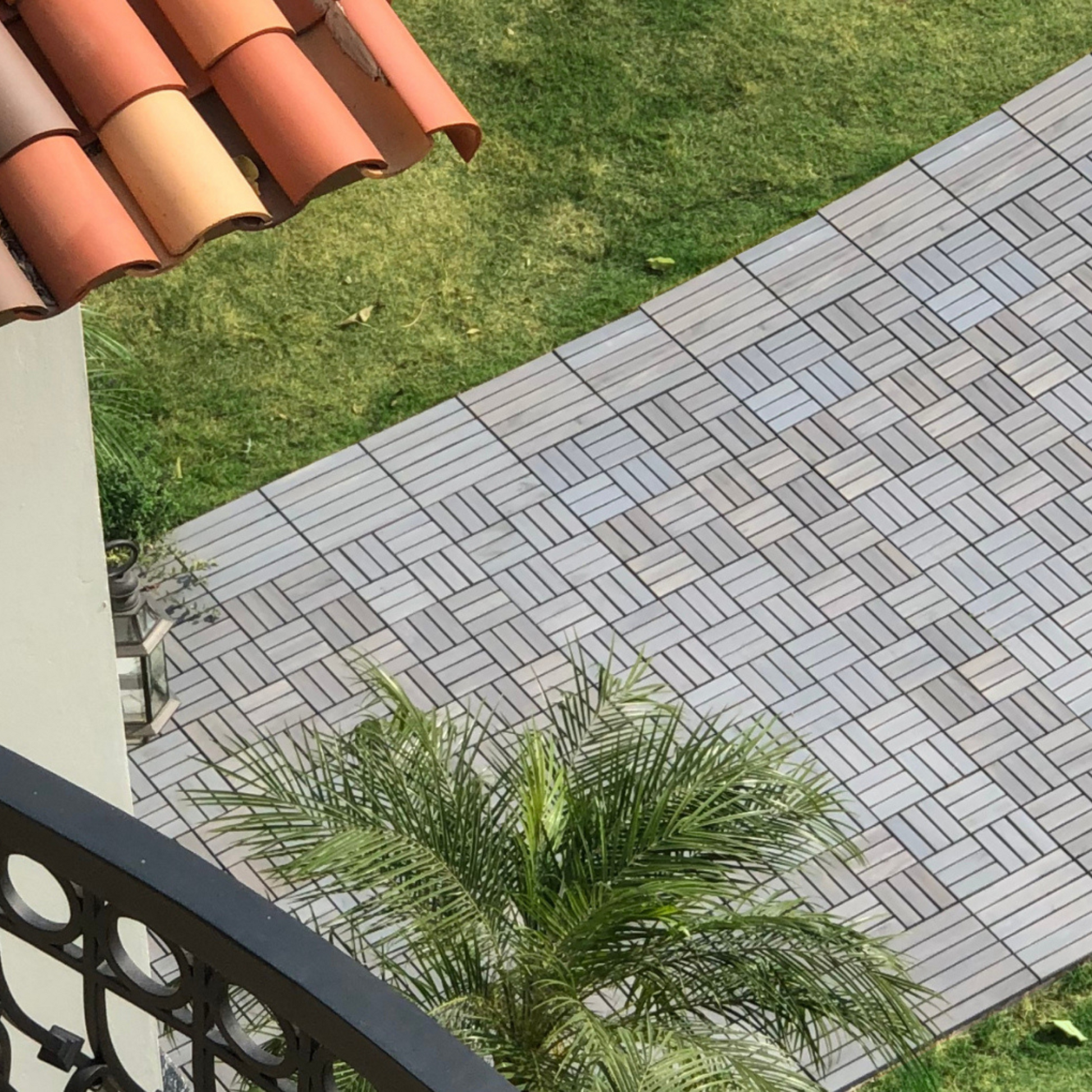 10 Pcs Interlocking Deck Tiles Checker Pattern, 12" X 12" Light Gray Square Acacia Hardwood Outdoor Flooring For Patio, Bancony, Pool Side,.. Gray Solid Wood