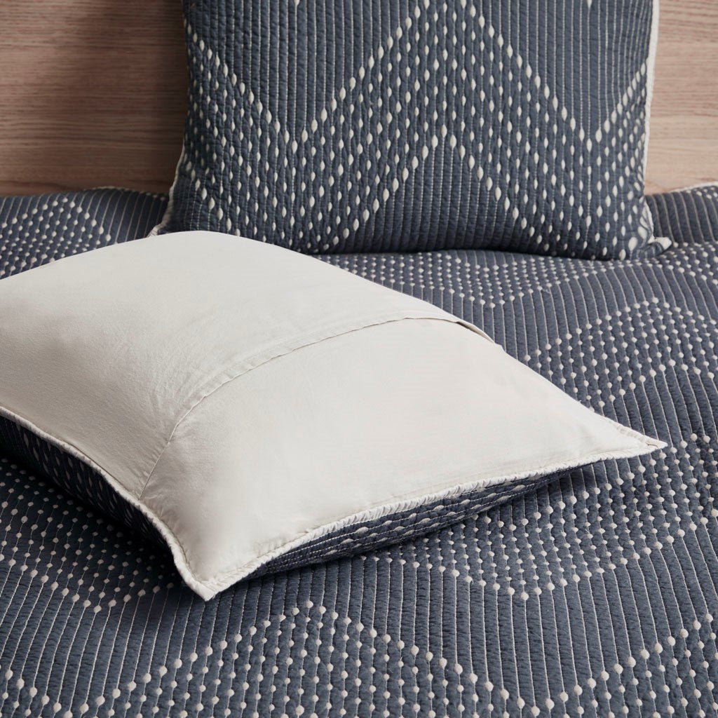 3 Piece Embroidered Cotton Quilt Set Navy King Cal King King Navy Cotton