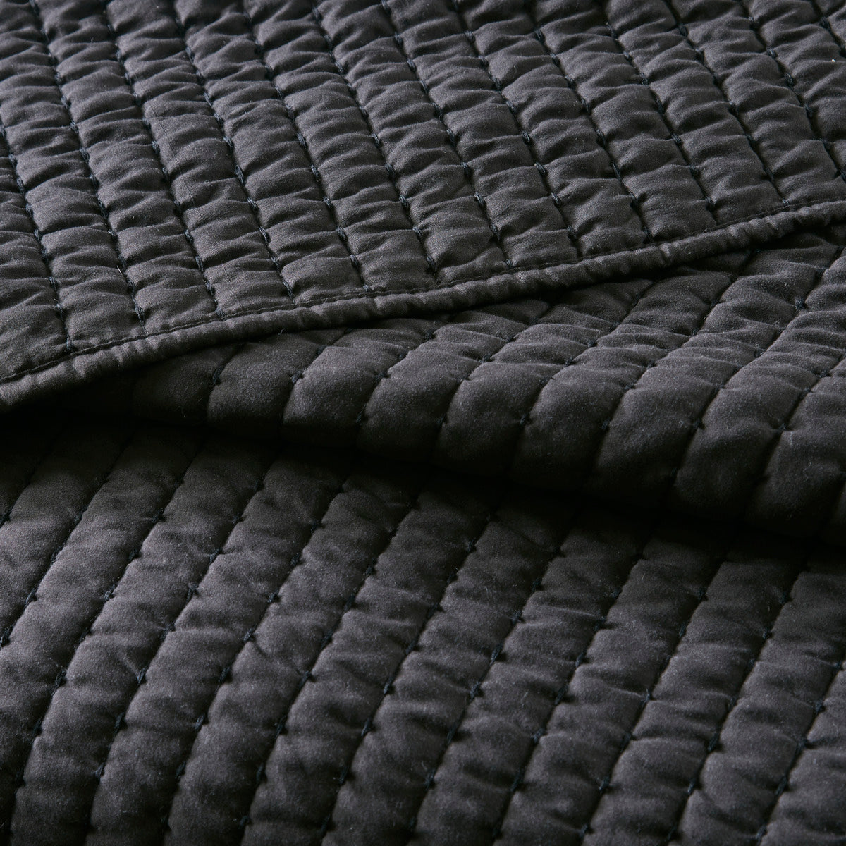 3 Piece Quilt Set Black King Cal King King Black Microfiber