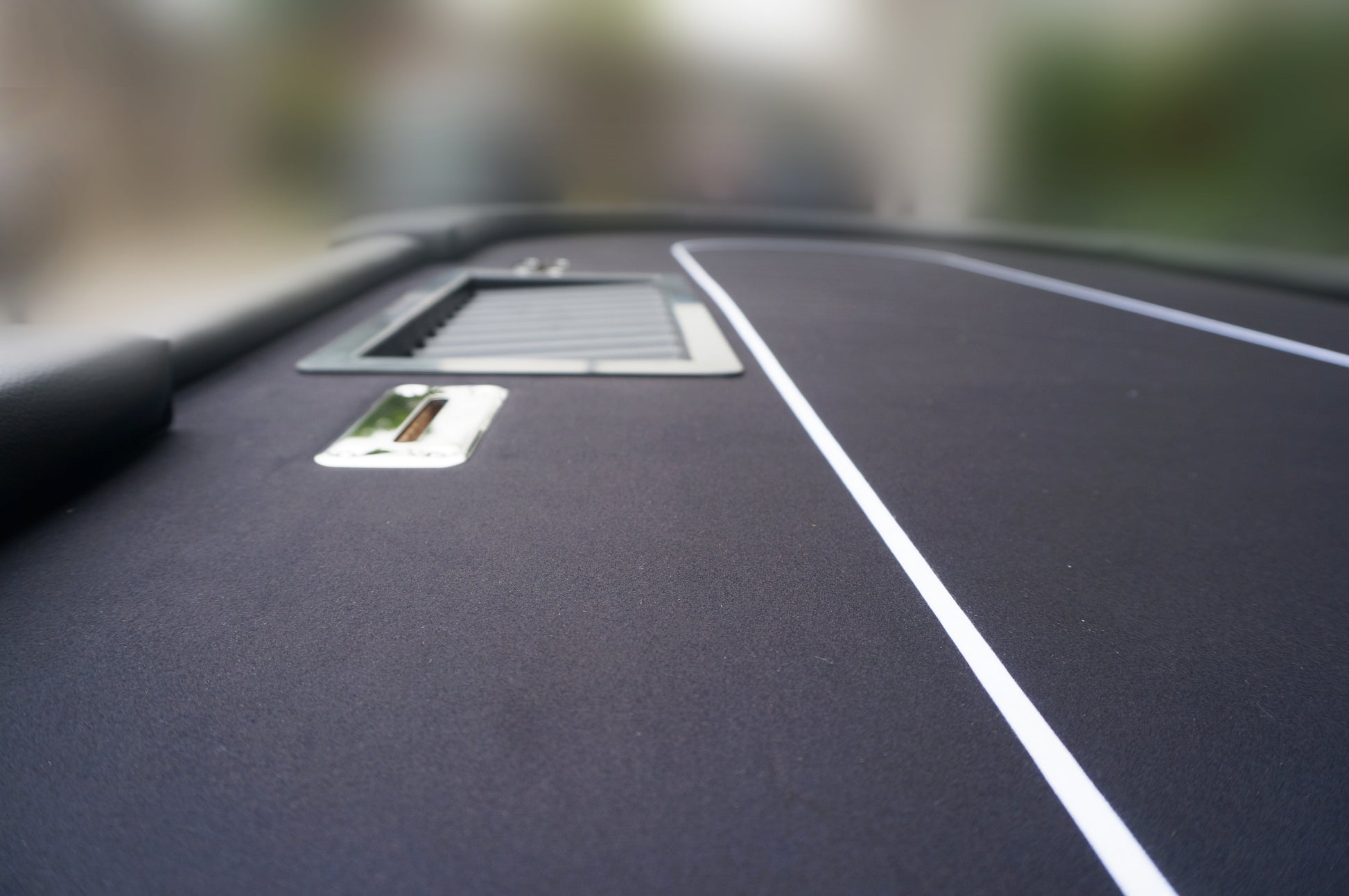 96" Poker Table For Texas Holdem Casino Game Premium Aura Oval With Waterproof Felt Cup Holders Chips Tray Drop Box Black Black Primary Living Space Modern Wood