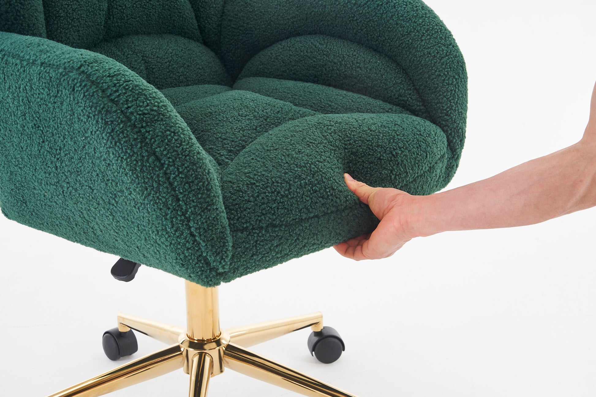 005 Teddy Fabric 360 Swivel Home Office Chair With Gold Metal Base And Universal Wheels,Green Solid Green Office Sponge Wipe Clean Modern Office Chairs Tufted Back Foam Swivel Teddy