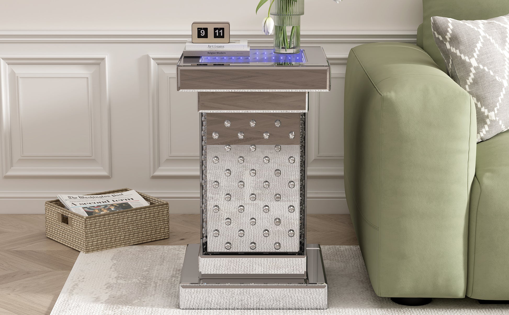 11.8'' Silver Square Mirrored End Table With Led Lights, Modern Side Table With Crystal Inlay For Living Room, No Assembly Required Silver Mirrored Finish Luxury,Modern Square Mdf Glass