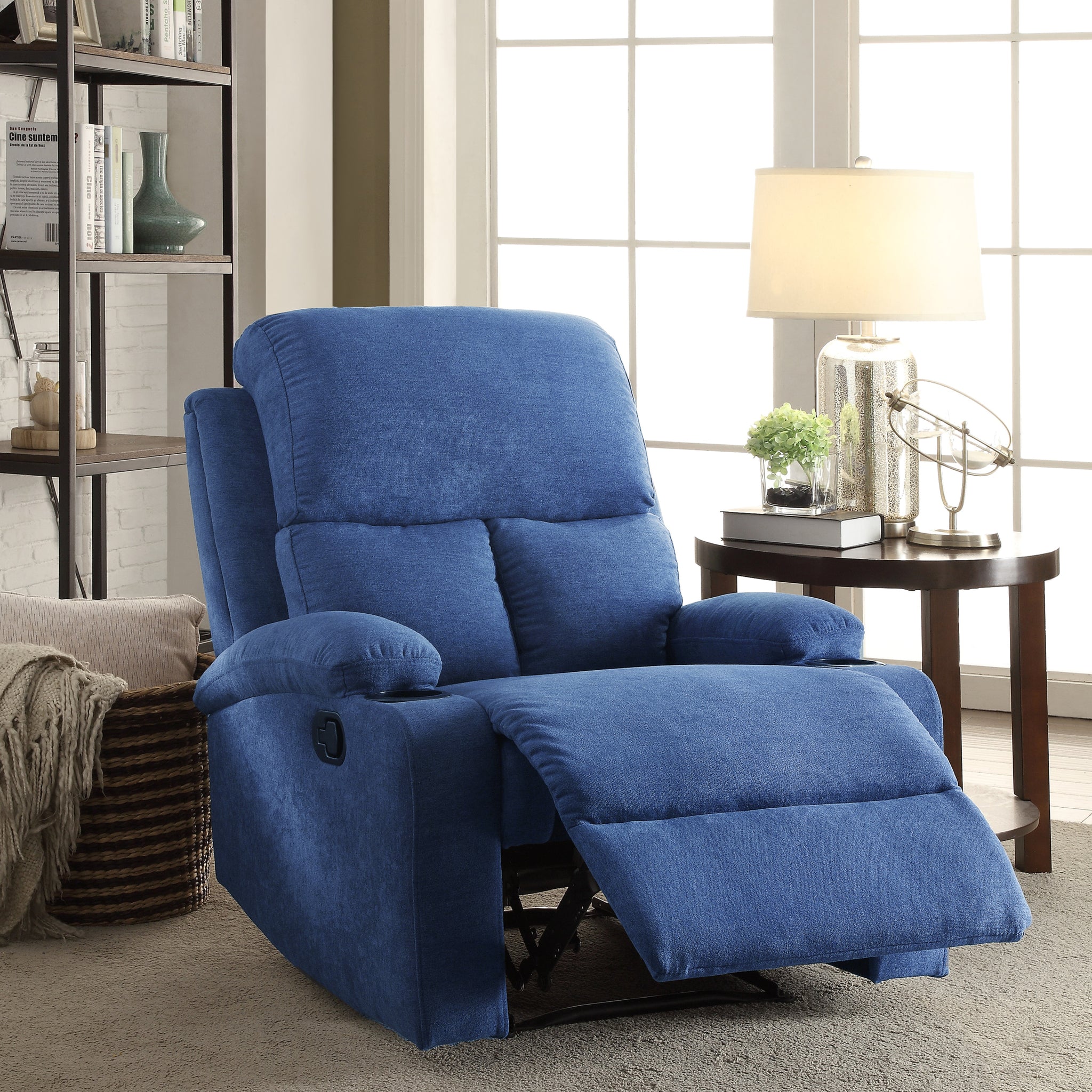 Blue Recliner With Cup Holder Blue Linen Manual Handle Metal Primary Living Space Tight Back Handle Pillow Top Arms Fabric Metal