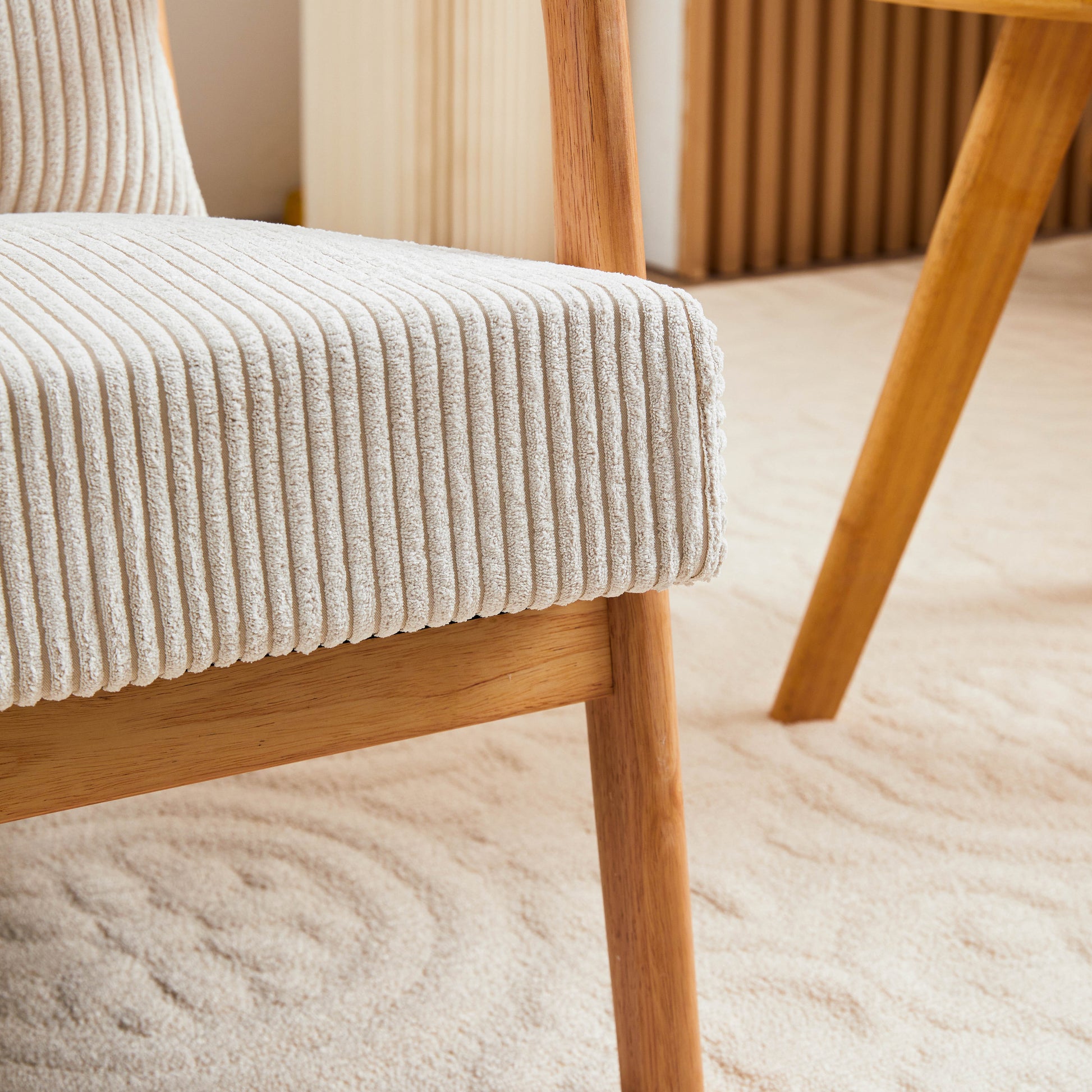 Mid Century Modern Accent Chair, Arm Chair Living Room Chairs With Pillow Upholstered Reading Chair With Solid Wood Frame & Living Room Bedroom Balcony Beige Beige Brown Primary Living Space