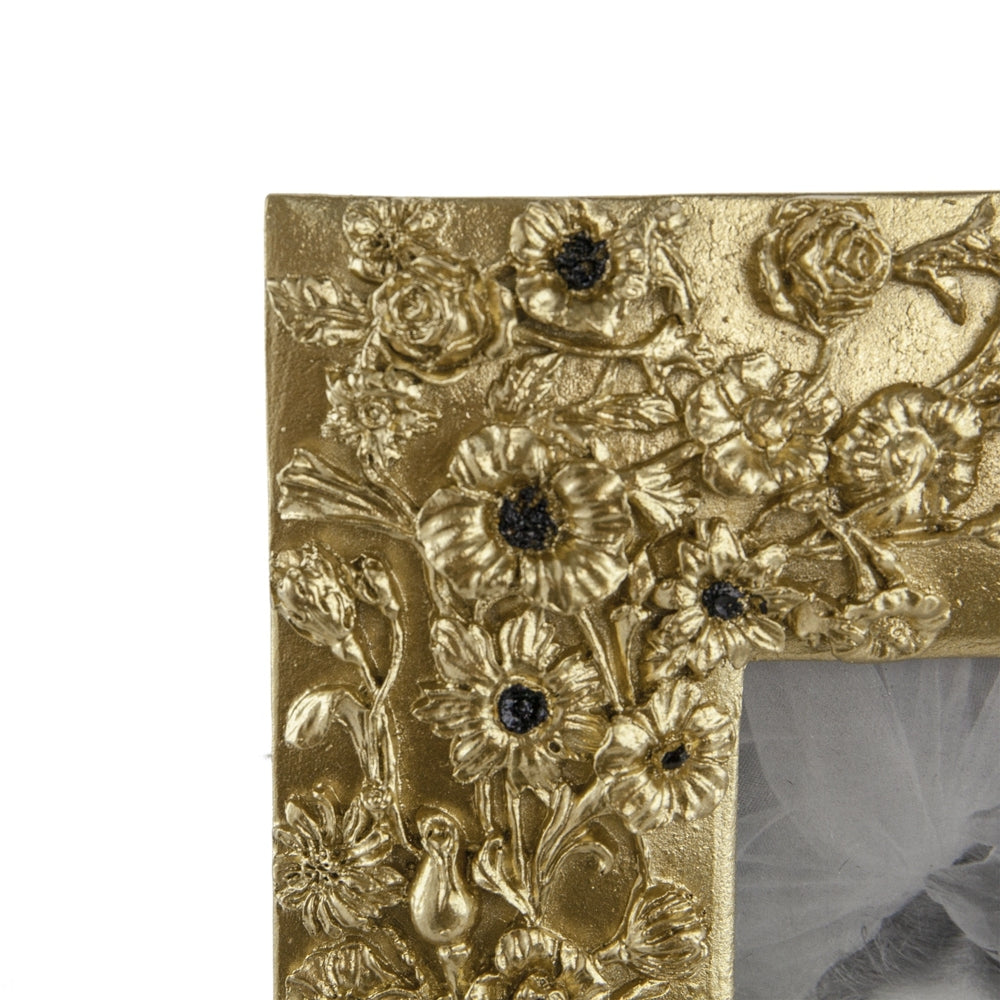 7.5X1X9.5" Vintage Gold Photo Frame With Flower Design Gold Black Antique,Art Deco,Luxury,Retro,Vintage Polyresin