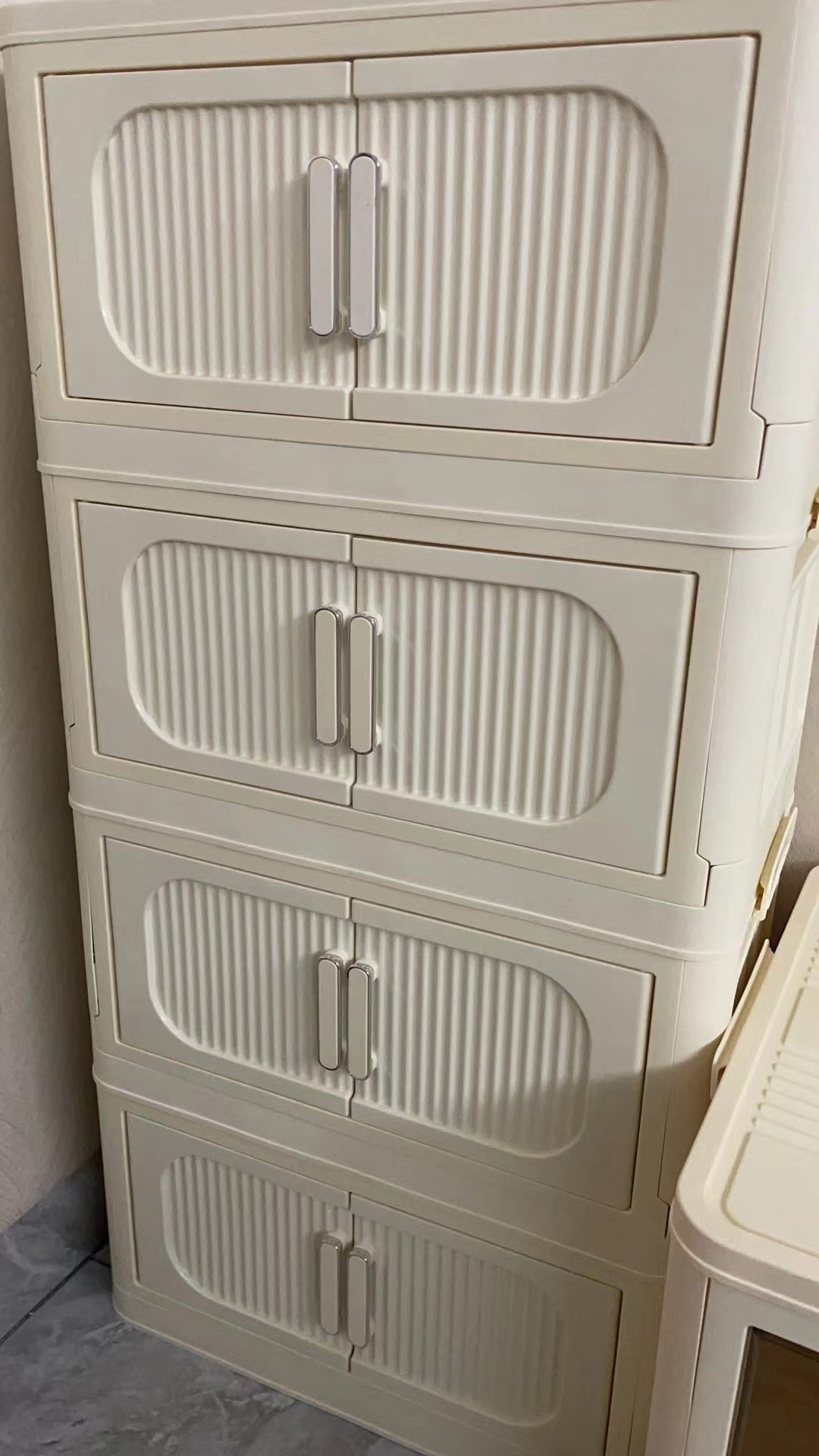 Cream White,19.69" Side Wide Folding Storage Cabinet ,4 Tiers,19.69" 11.81" 40.55",Collapsible Storage Bins With Magnetic Door, Plastic Storage Cabinet With Wheels Cream White Plastic