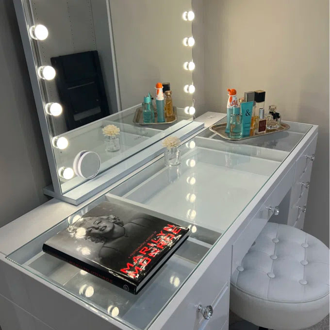 High Gloss White 13 Drawers Makeup Vanities Gloss White 5 Drawers & Above Modern White Mdf Glass