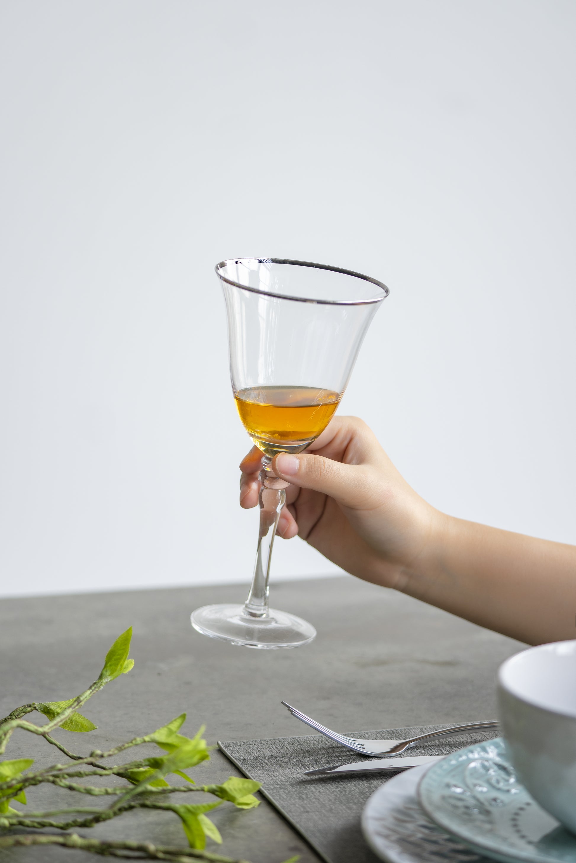 D3.7X7.7" Felicity Wine Glass With Silver Rim, Set Of 4 Clear Glass