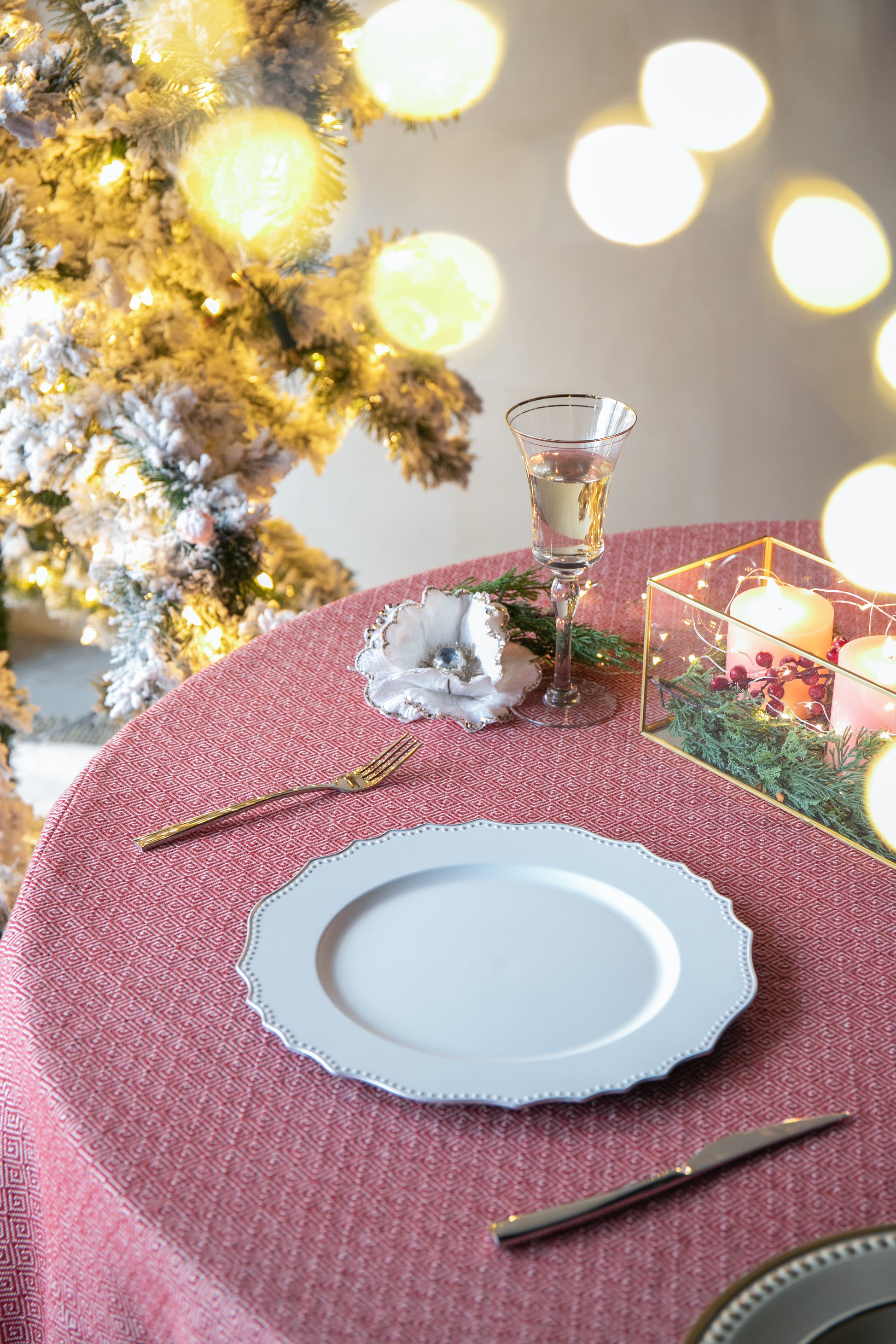 8 Pack Plastic Charger Plate, D13" White Polypropylene