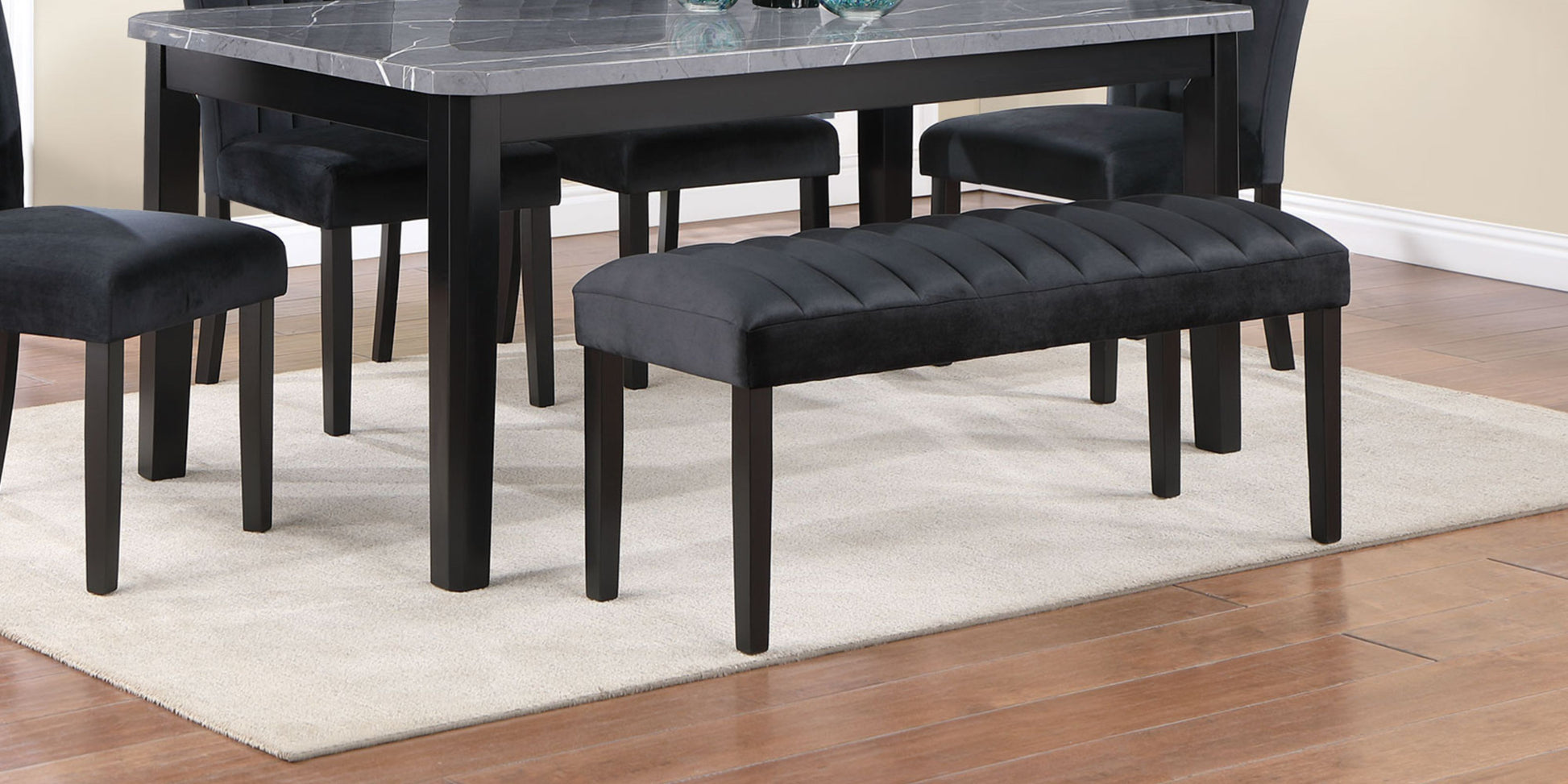 Vhong Black Bench Black Rubber Wood