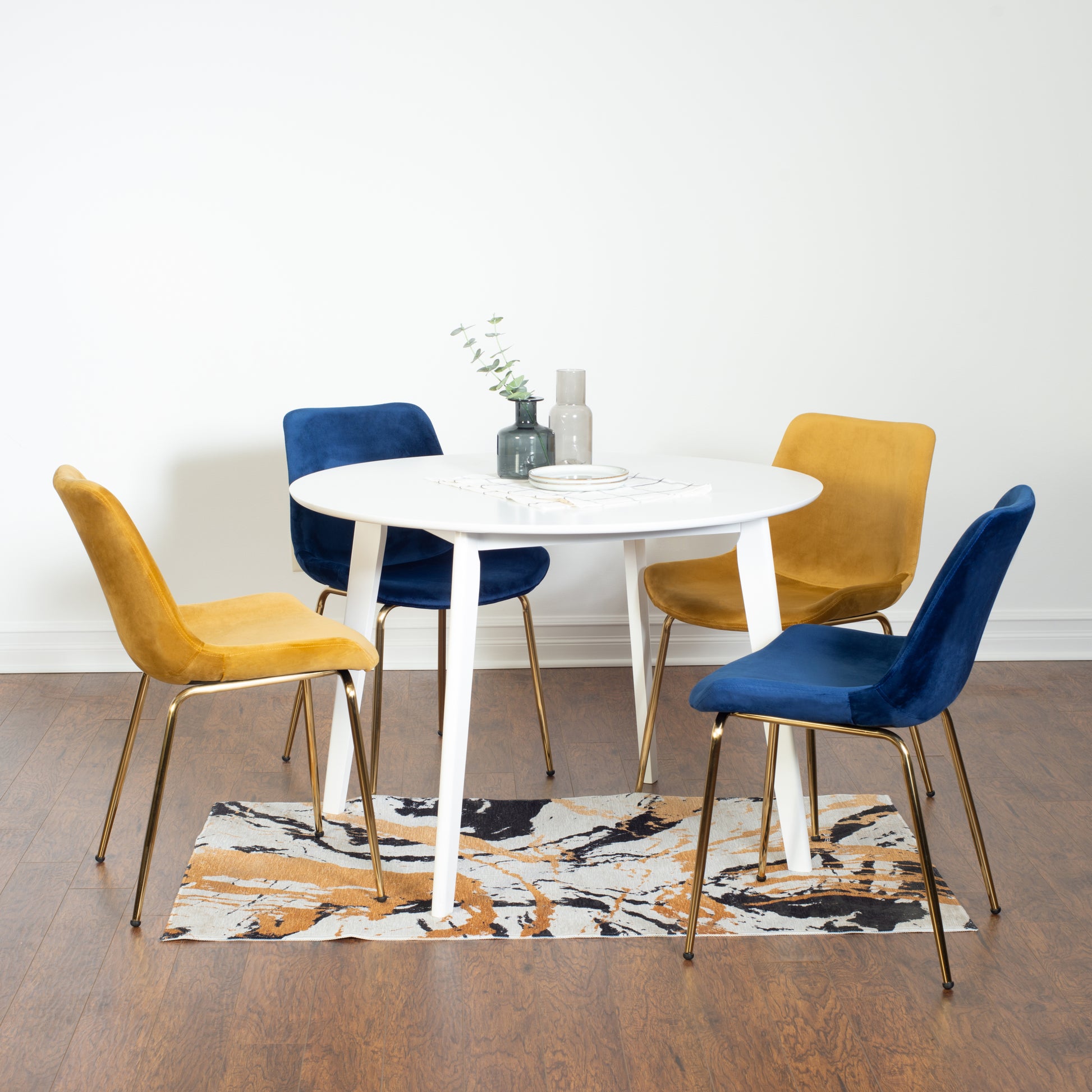 Aufurr Contemporary 5 Piece Dining Set, White Round Dining Table With 4 Chairs Wood White Seats 4 White Wood Fixed Table Rubberwood Round 4 Leg Round Dining Table With Chair Mdf