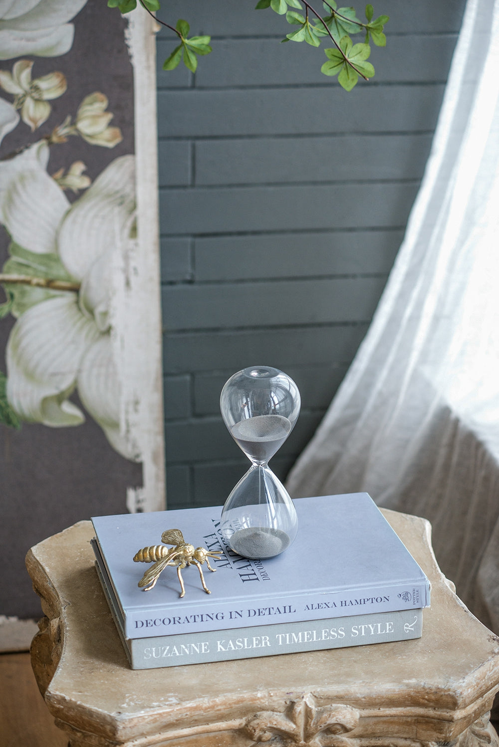 8" Ferdinand 30 Minute Hourglass, Gray Sand Gray Glass