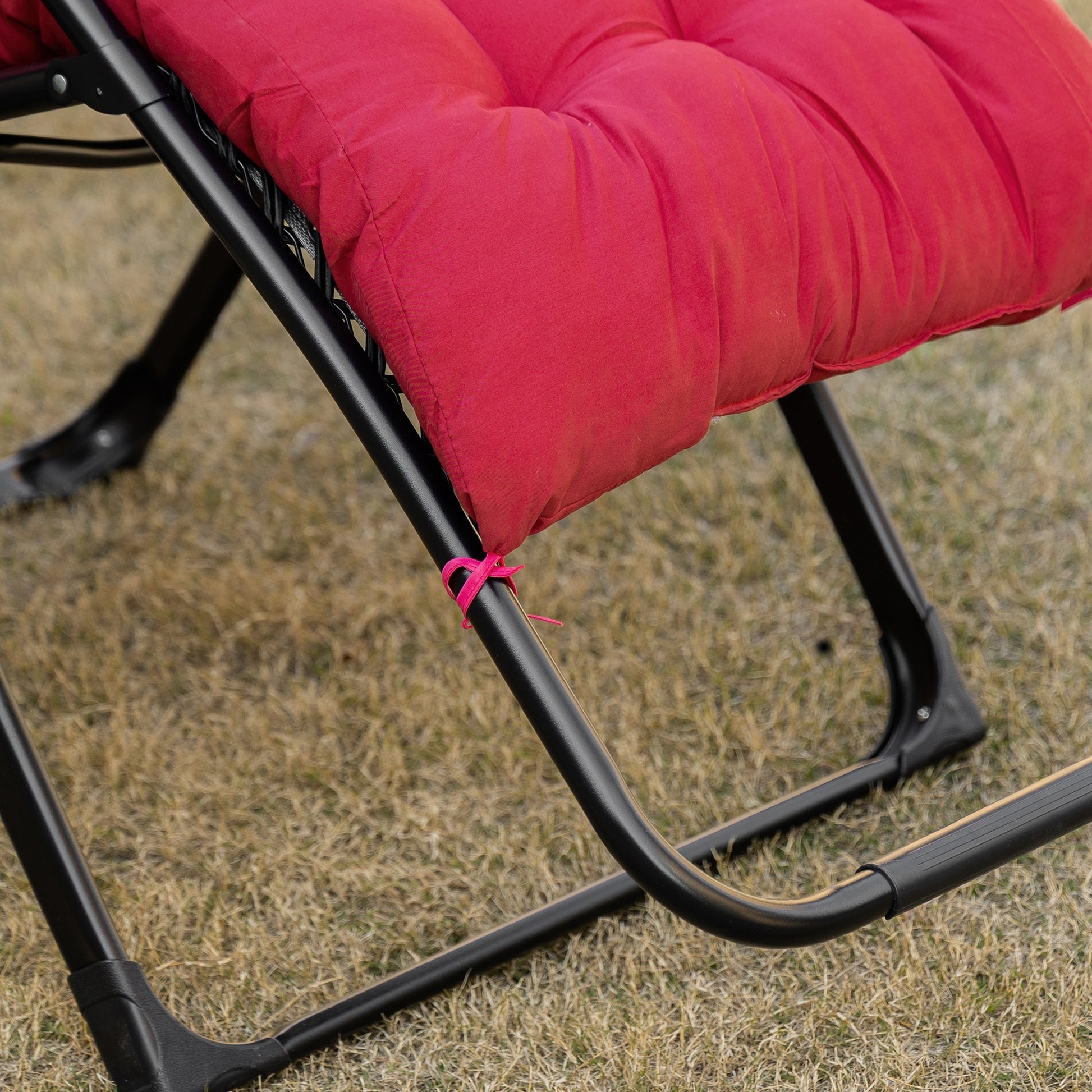 Outsunny Zero Gravity Chair, Folding Reclining Lounge Chair With Padded Cushion, Side Tray For Indoor And Outdoor, Supports Up To 264 Lbs., Red Red Steel