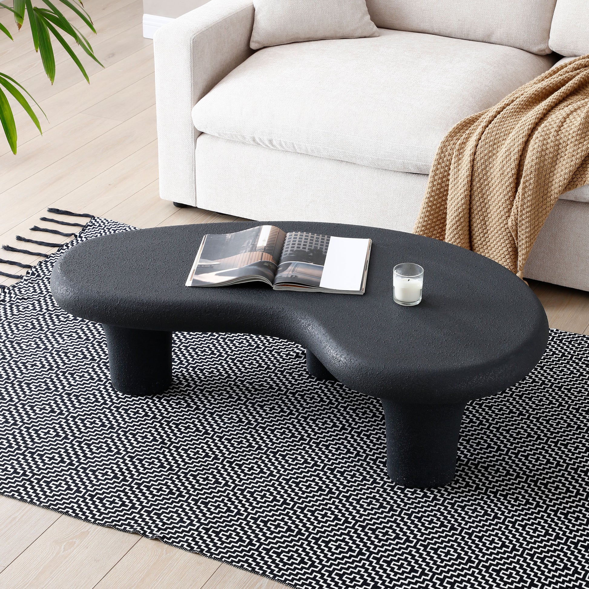 47.24'' Fiberglass Cloud Coffee Table For Living Room Vintage Table With 3 Support Legs,Matte Black Table Front Of The Sofa, Irregular Center Table,No Need Assembly Matt Black Fiberglass