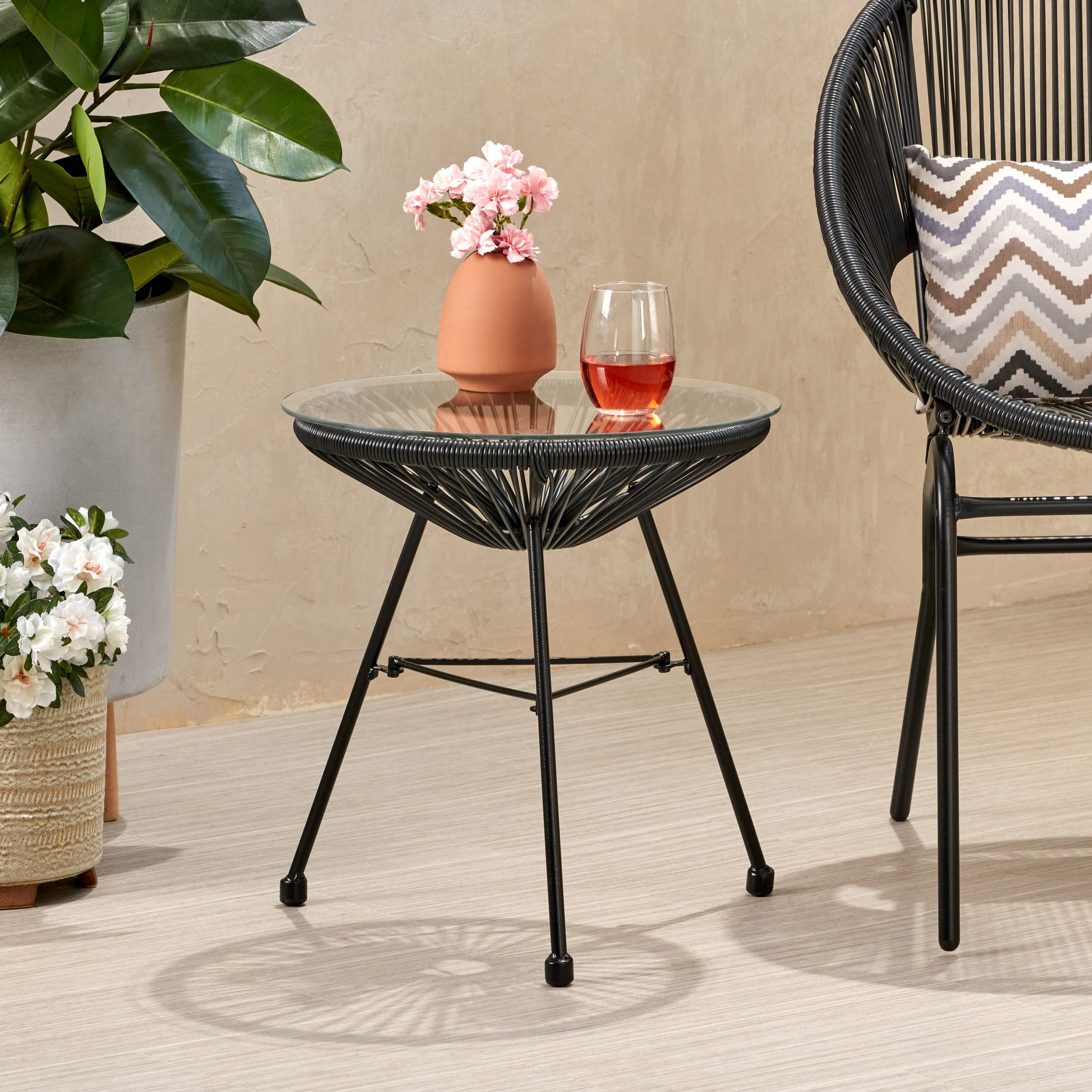 Nusa Side Table Black Tempered Glass