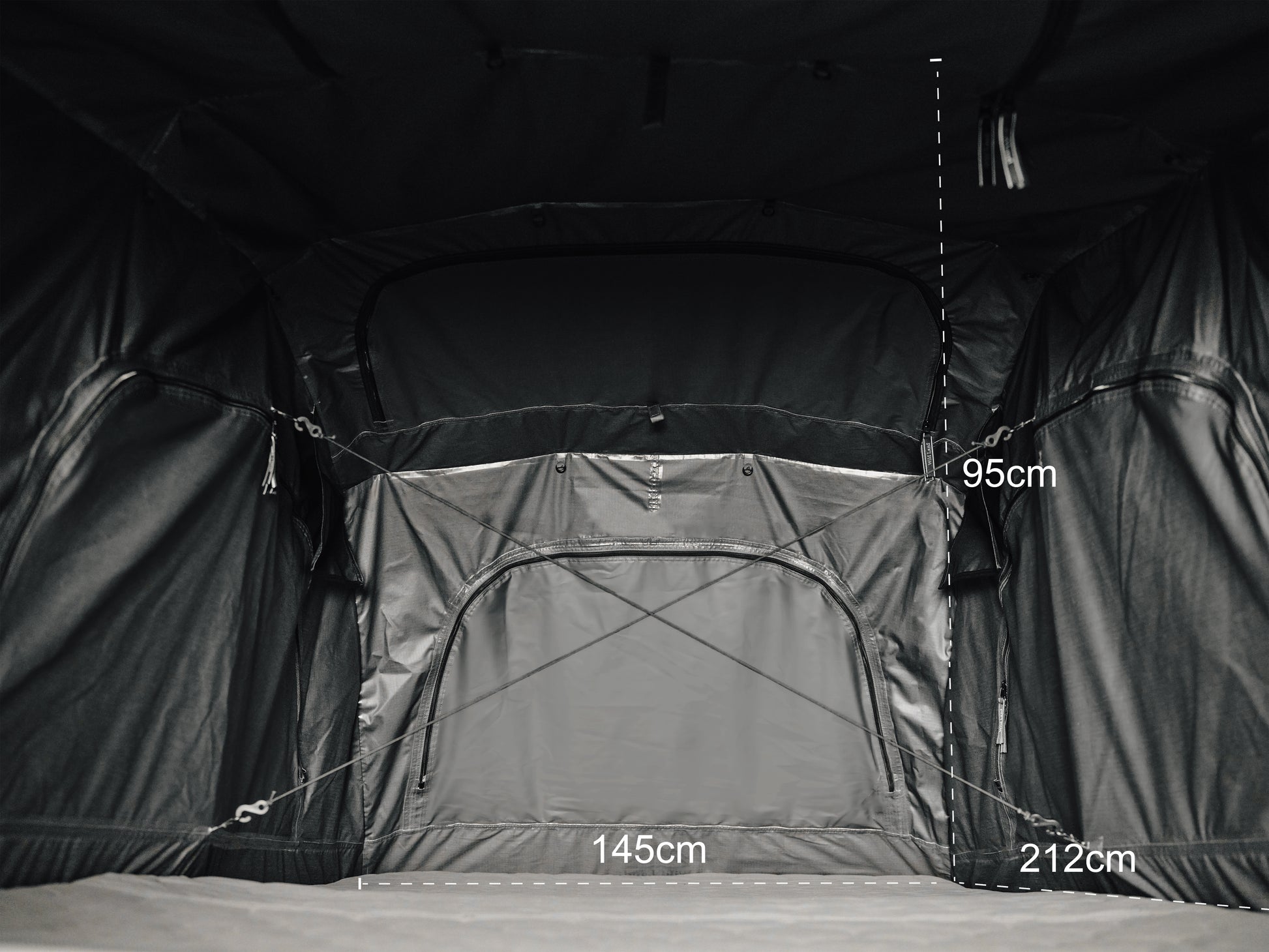 Ilander Lite Cruiser Roof Top Tent 140Cm, Entry Level Overland Aluminium Fold Out Style Car Roof Tent For Sedan Van Suv Truck Camping Waterproof,Windproof ,Sturdy Black Fabric Metal