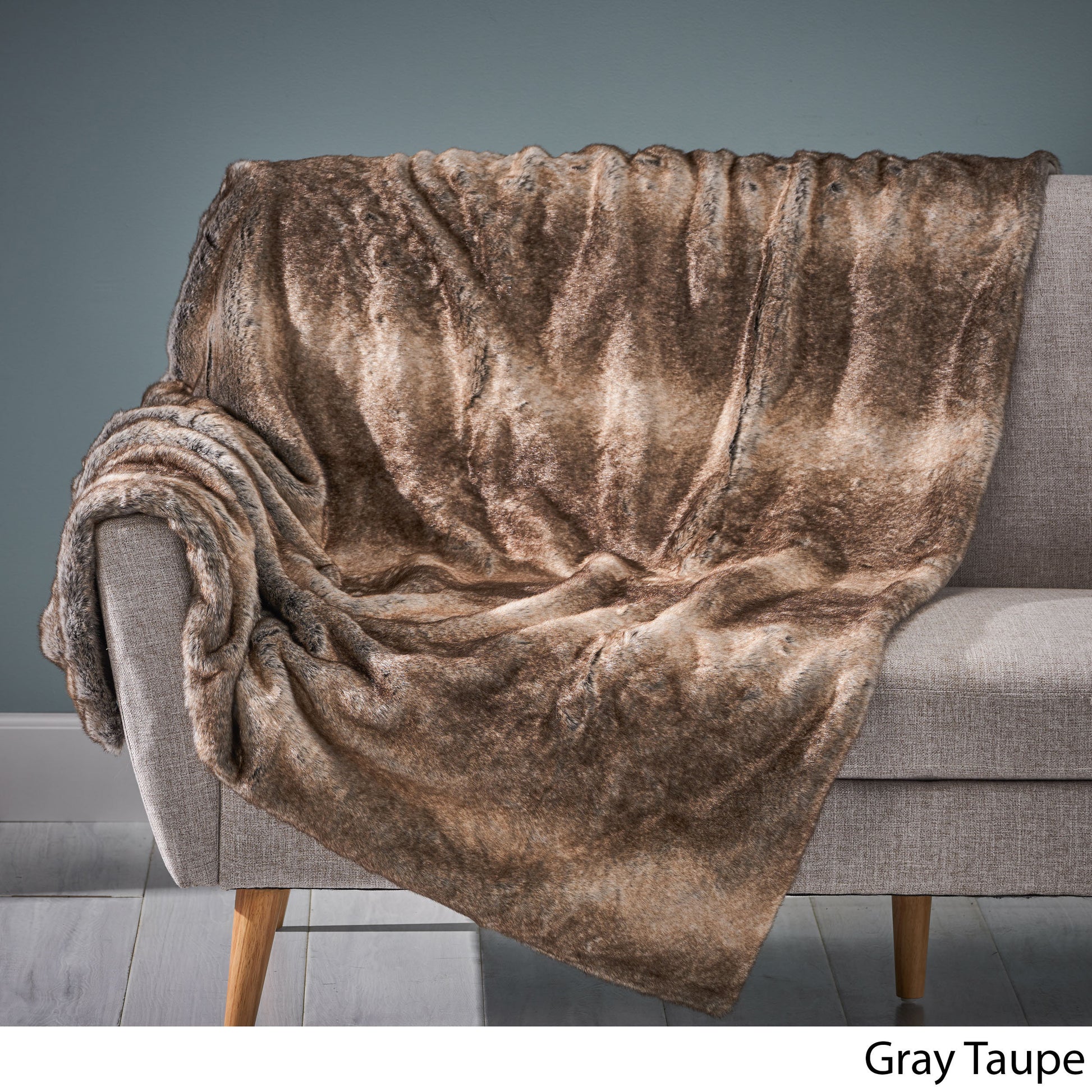 Throw 50'' X 60'' Brown Faux Fur