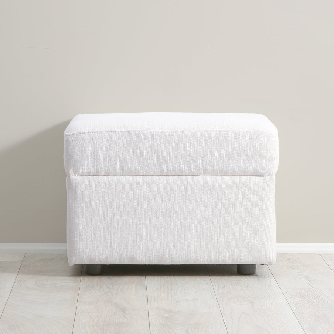 Soho Ottoman In White White Fabric