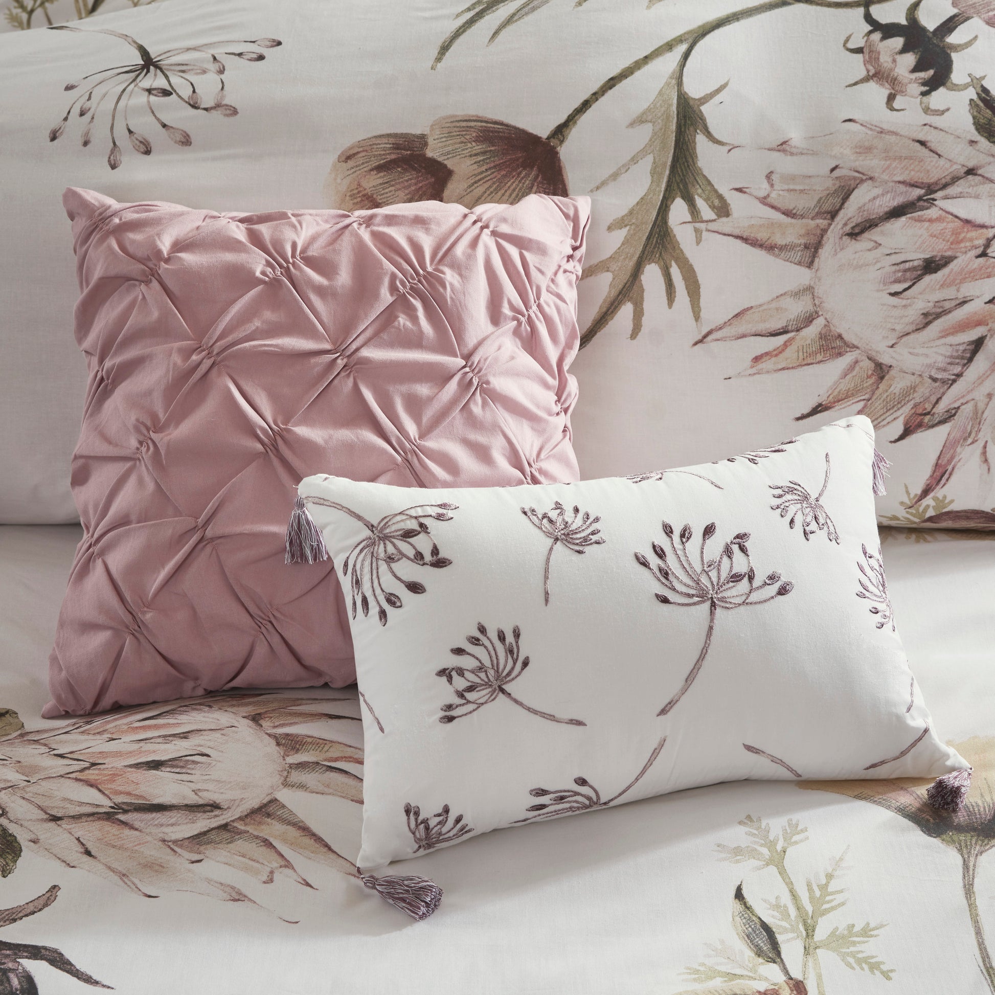 8 Piece Cotton Printed Comforter Set Blush Queen Queen Blush Polyester