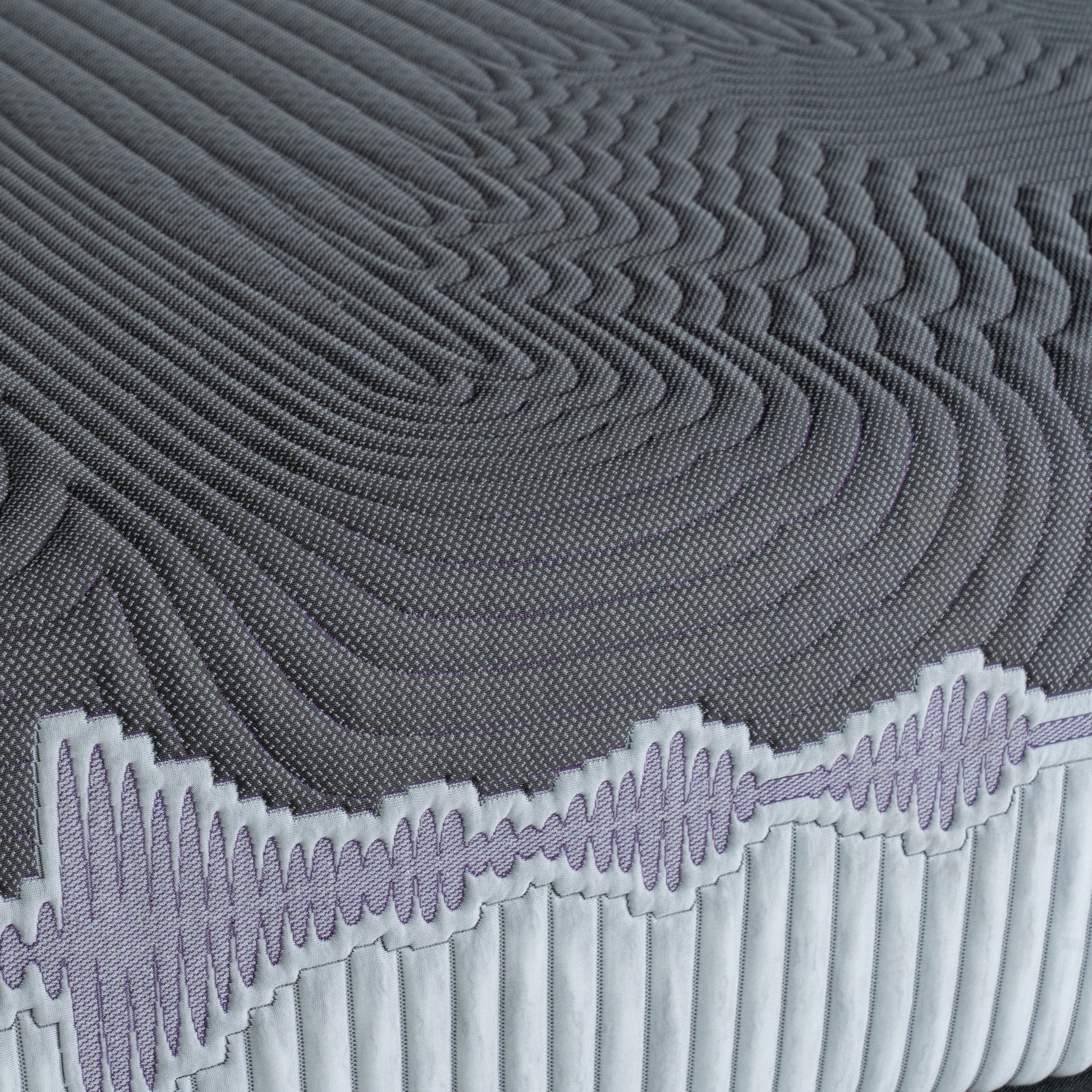 Goodvibesleep Calm Flex Head Mattress And Adjustable Base Comfort Ensemble, Queen Size Gray Foam Queen