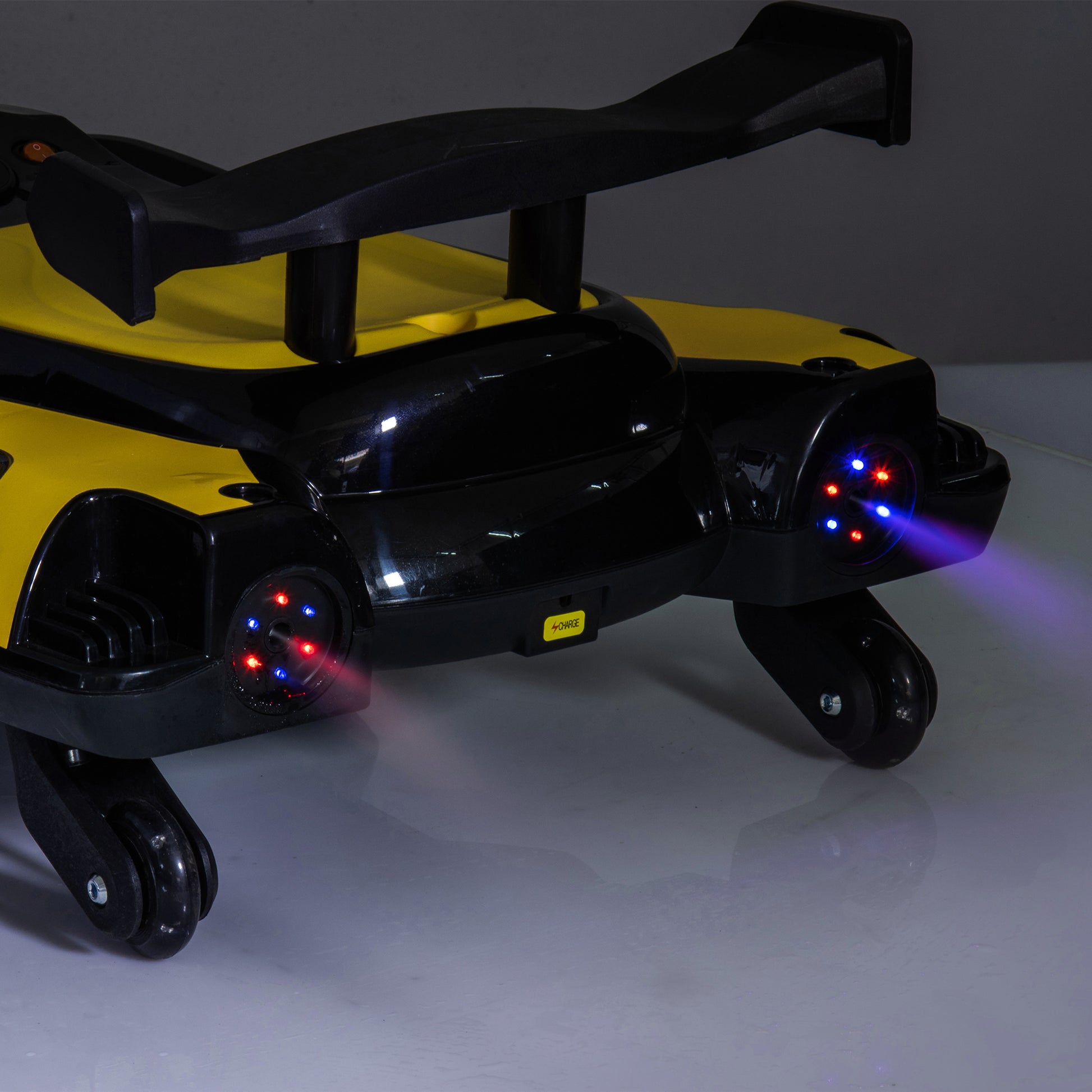 12V Kids Ride On Electric Toy,360 Degree Drift In Place,Spray Function,Front&Side Lights Design,Usb Mp3,Bluetooth,Music, 3.73 4.35 Mph,Easy Installation,Ultimate Cool Operation For Kids Aged 3 . Black 100 149 Lbs Polypropylene