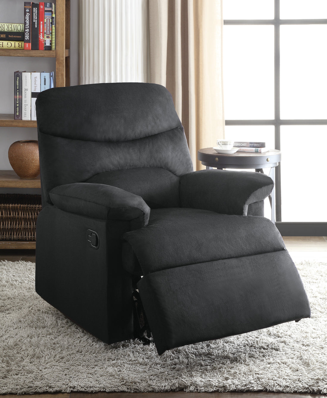 Black Recliner With Pillow Top Arm Black Manual Handle Metal Primary Living Space Tight Back Handle Pillow Top Arms Fabric Metal