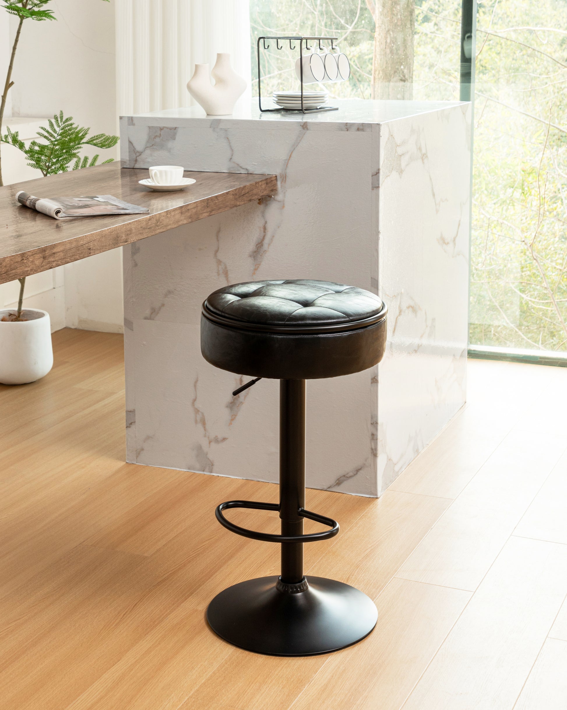 Round Storage Bar Stool Set Of 2, Black Faux Leather Height Adjustable Barstool, 360 Counter Height Swivel Stool, Armless Bar Chair With Metal Frame For Kitchen Counter Dining Living Room Black Set Of 2 Foam Pu Leather
