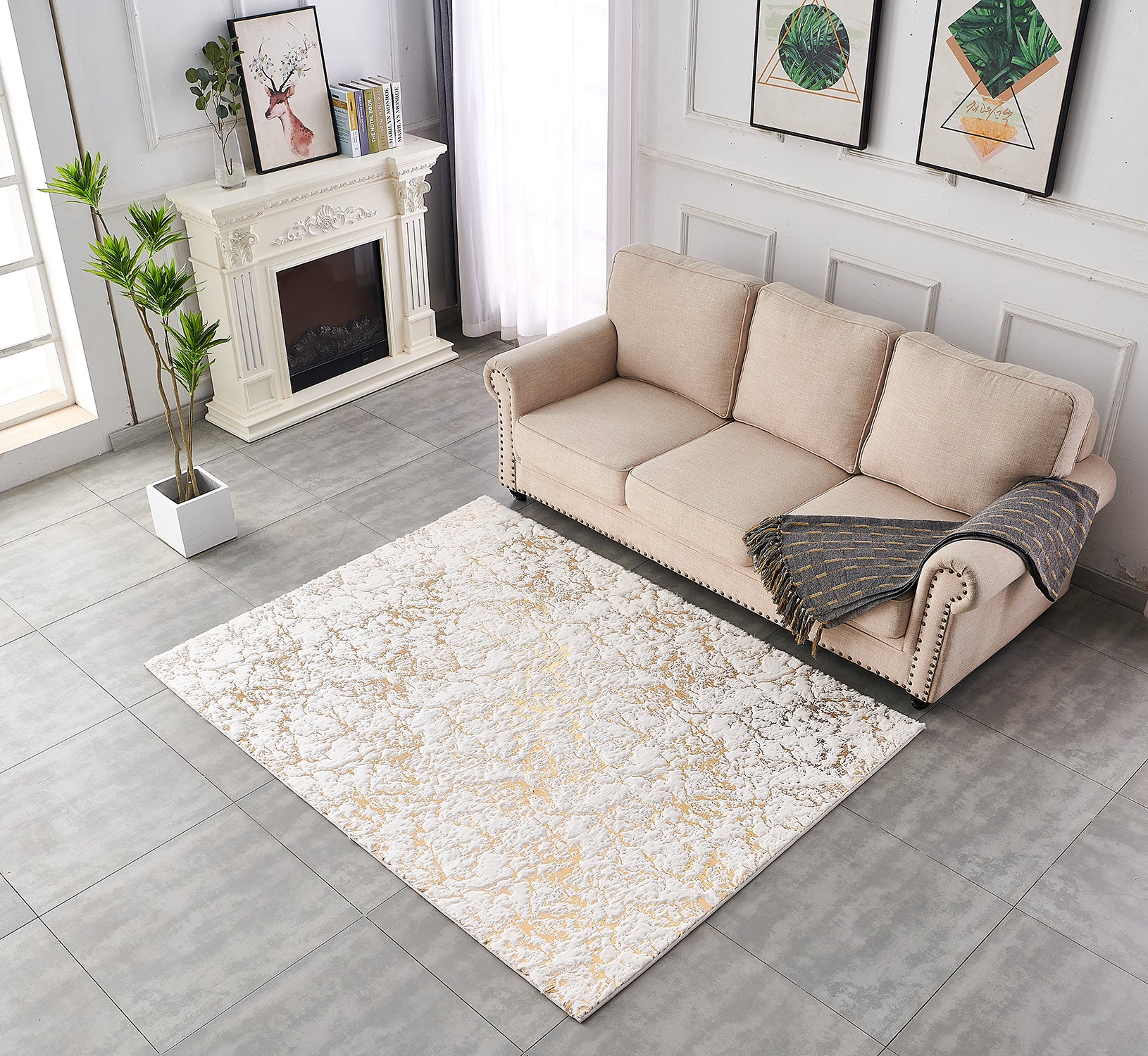 Luxury Machine Washable White Abstract Gold Gilded Chinchilla Faux Fur Area Rug White Gold Polyester