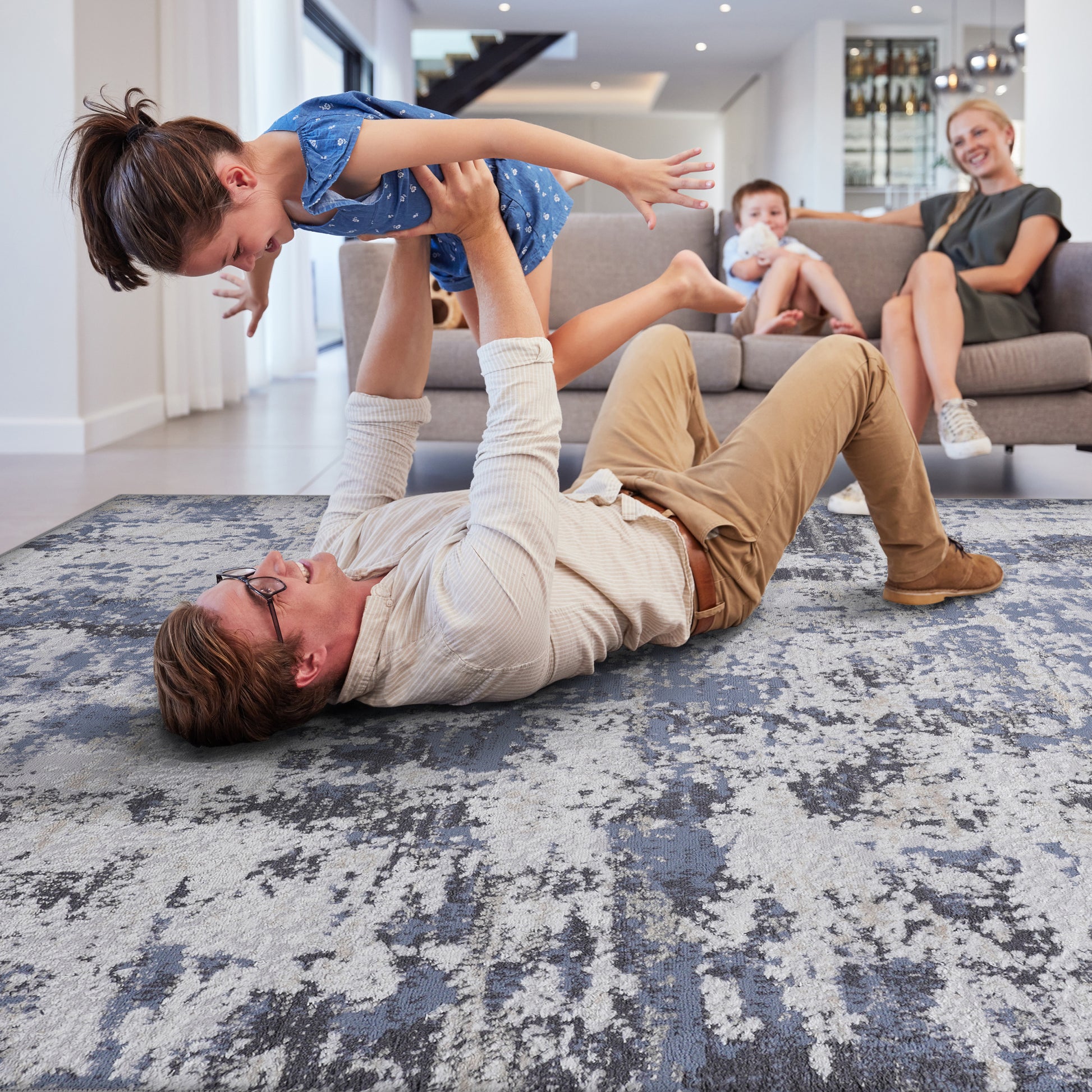 5X7 Grey Denim Abstract Non Shedding Living Room Bedroom Dining Home Office Stylish And Stain Resistant Area Rug Grey Polyester