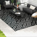 Outsunny Reversible Outdoor Rug, 9' X 18' Waterproof Plastic Straw Floor Mat, Portable Rv Camping Carpet With Carry Bag, Large Floor Mat For Backyard, Deck, Picnic, Beach, Black & Gray Geometric Multicolor Polypropylene