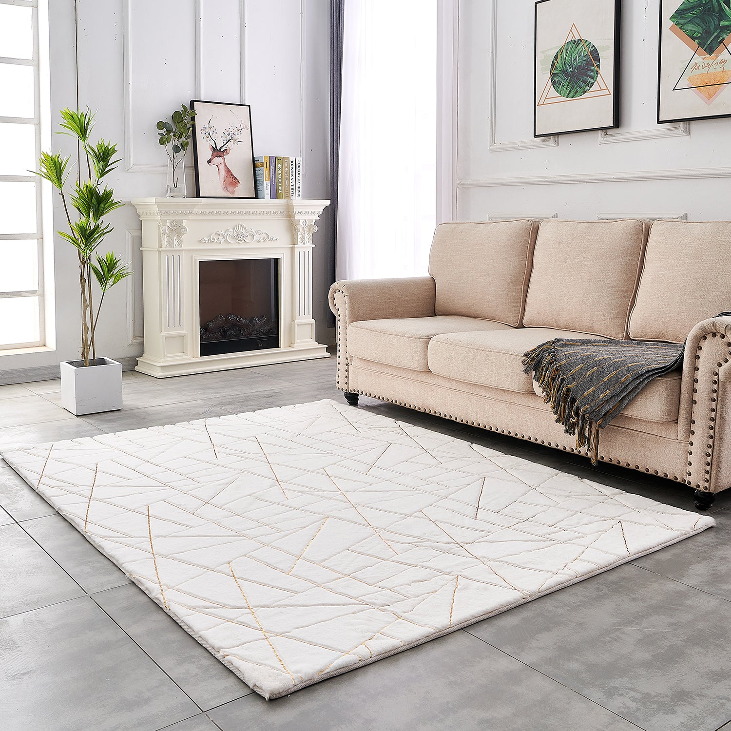 Luxury Machine Washable White Geometric Abstract Gold Gilded Chinchilla Faux Fur Area Rug White Gold Polyester