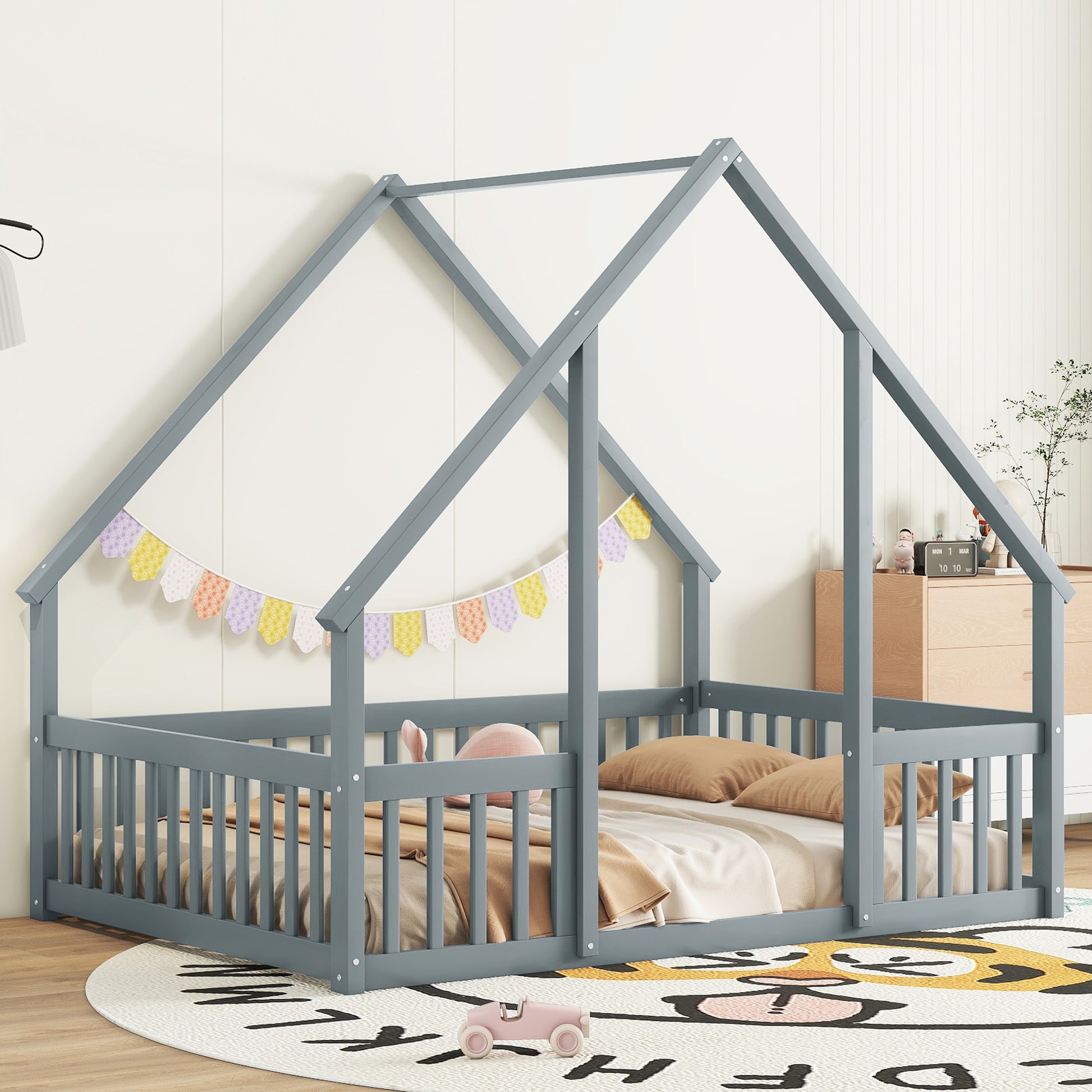 Full Wood House Shaped Floor Bed With Fence, Guardrails,Grey Full Grey American Design Pine