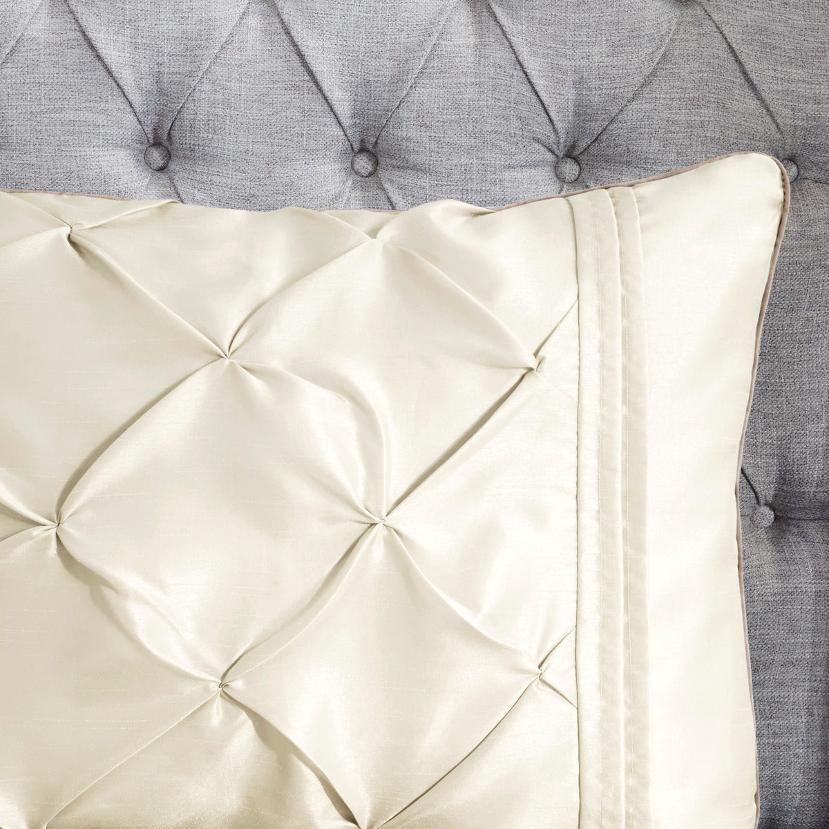 7 Piece Tufted Comforter Set Ivory Full Full Ivory Polyester