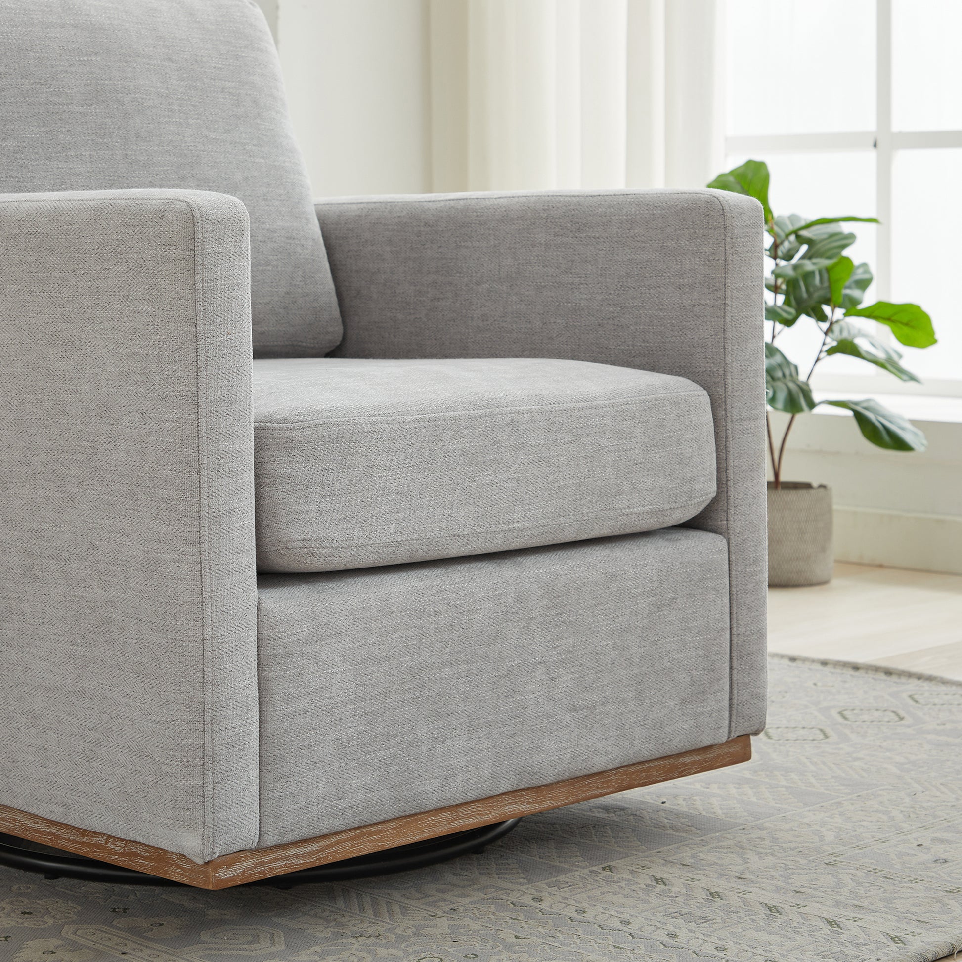 30.7"W Square Upholstered Swivel Accent Chair And Comfy Accent Single Sofa Chair, 360 Degree Club Chair, Lounge Armchair For Living Room Bedroom Apartment Nursery. Light Gray Light Gray Chenille