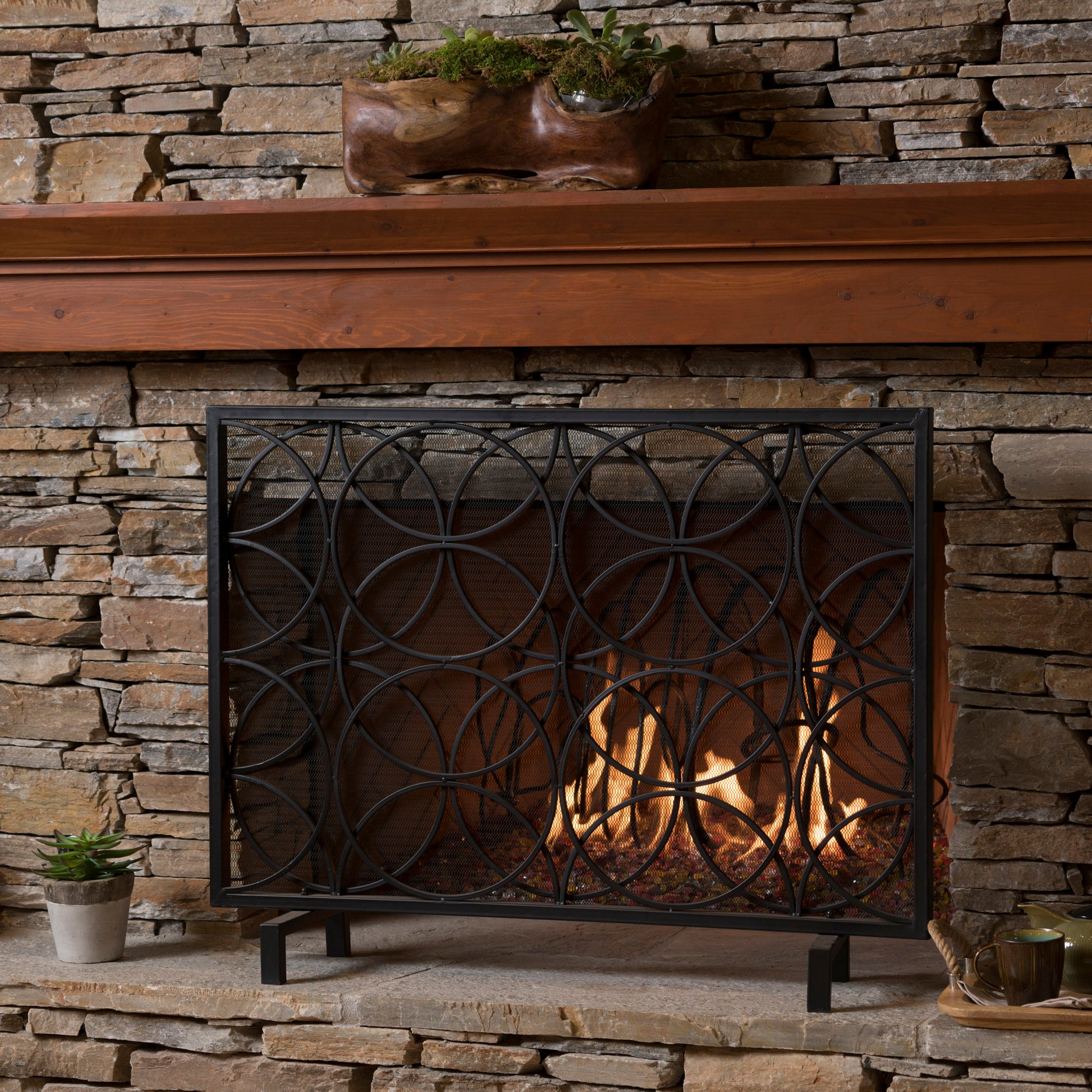 Thayer Single Panel Iron Fireplace Screen Black Primary Living Space American Design,Antique,Classic Iron