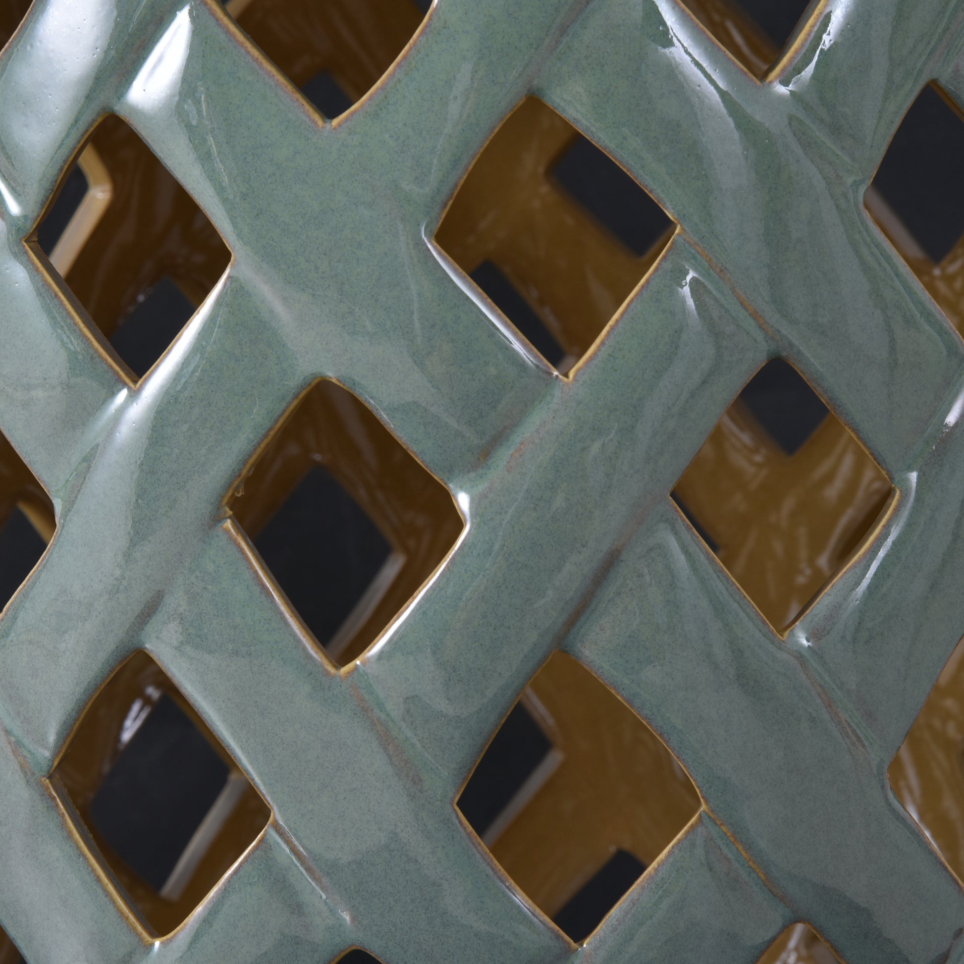 Outsunny 13" X 18" Ceramic Garden Stool With Woven Lattice Design & Glazed Strong Materials Decorative End Table, Green Green Porcelain