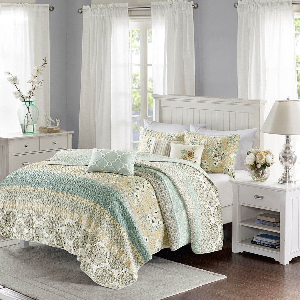 6 Piece Cotton Quilt Set With Throw Pillows Green Full Queen Green Polyester