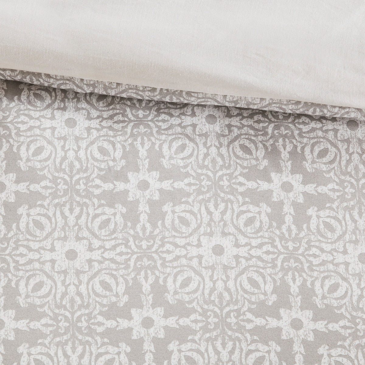 6 Piece Embroidered Cotton Reversible Comforter Set Ivory Full Queen Full Ivory Polyester