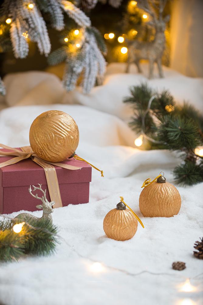 D3.9" Christmas Ball Ornaments, Glass Decorative Hanging Ball Christmas Tree Ornaments For Holiday Party Decorations, Set Of 6 Gold Glass
