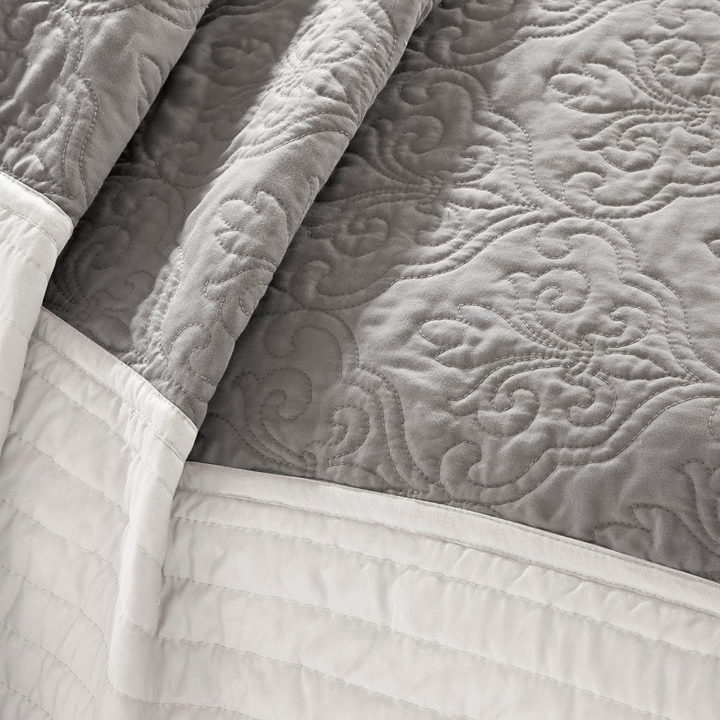 7 Piece Quilt Set With Euro Shams And Throw Pillows Black King Cal King King Black Cotton