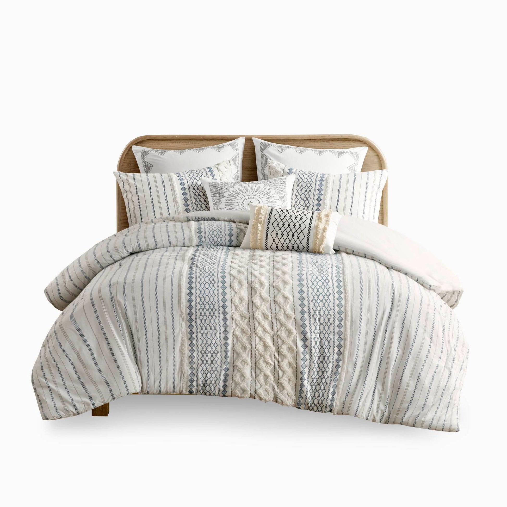 Cotton Printed Comforter Set With Chenille White Navy Full Queen Queen White Navy Cotton