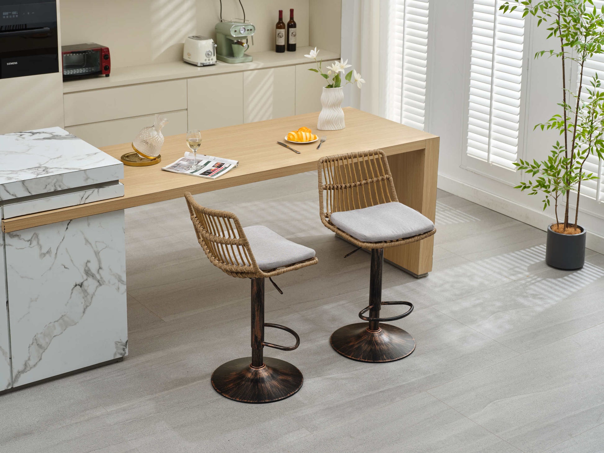 Set Of 2 Rattan Bar Stool, 360 Swivel Bar Chair, Counter Height Chair With Footrest For Kitchen, Dining Room Grey Wicker