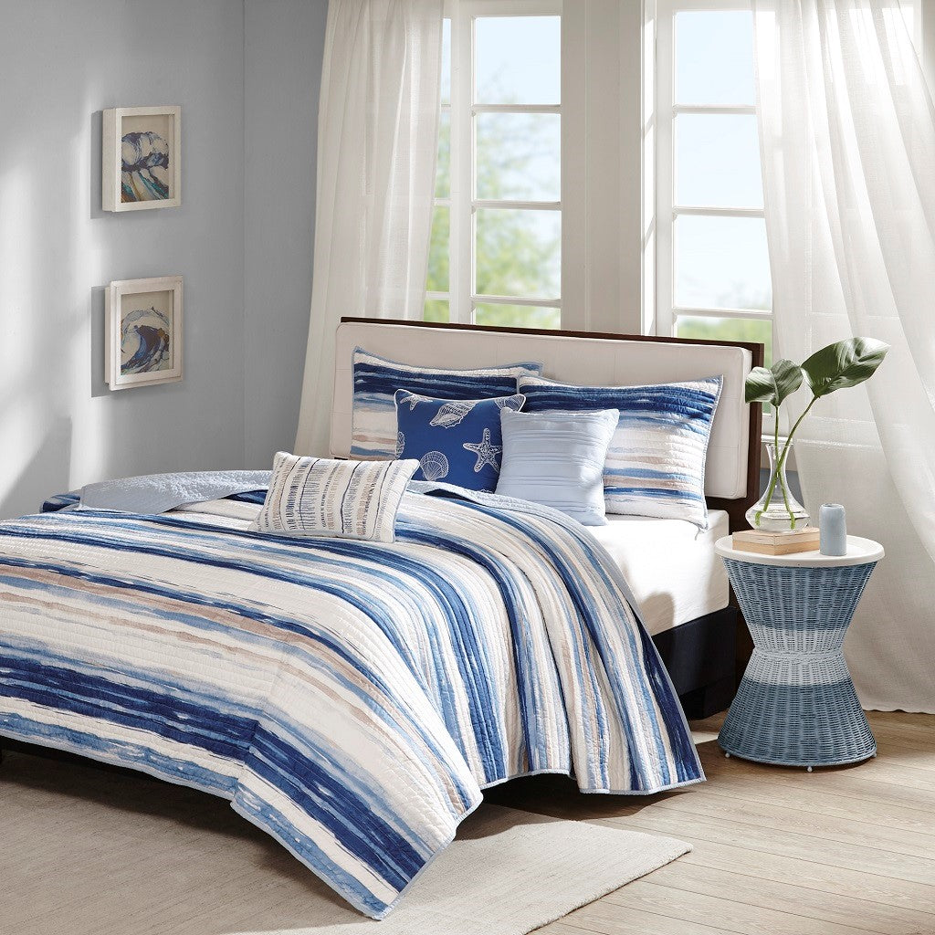 6 Piece Printed Quilt Set With Throw Pillows Blue Full Queen Full Blue Cotton